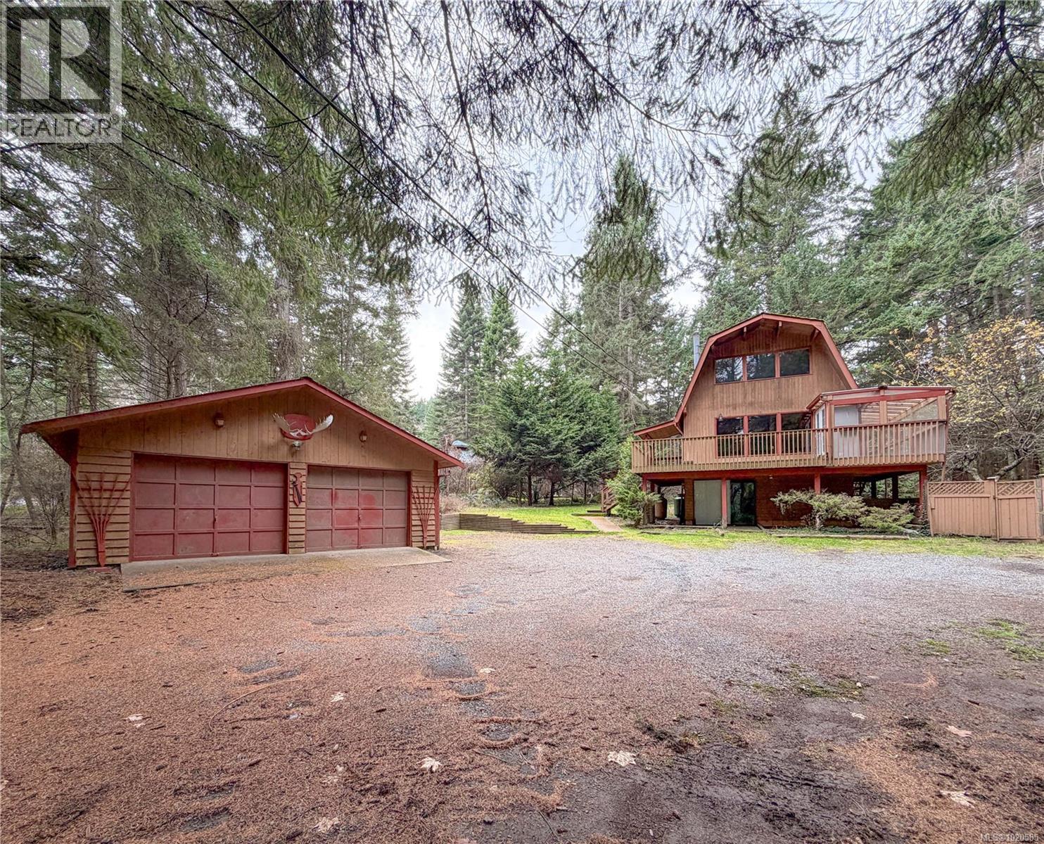 1545 Whalebone Dr, Gabriola Island, British Columbia  V0R 1X5 - Photo 2 - 1020585