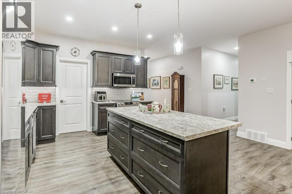 273 Queen Street W, Atwood, Ontario  N0G 1B0 - Photo 9 - 40789608