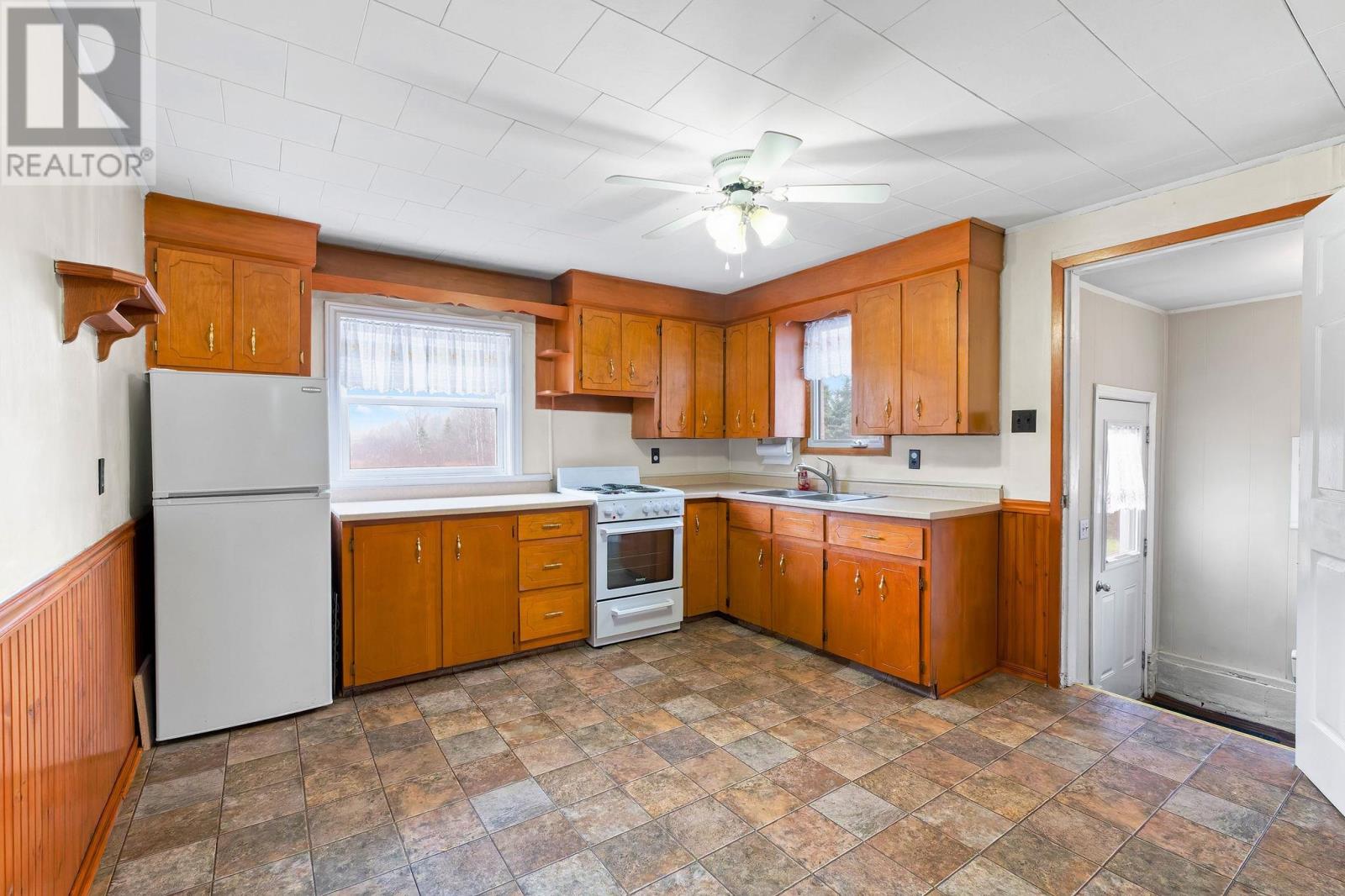 4082 Union Road, St. Edward, Prince Edward Island  C0A 1P0 - Photo 2 - 202528322