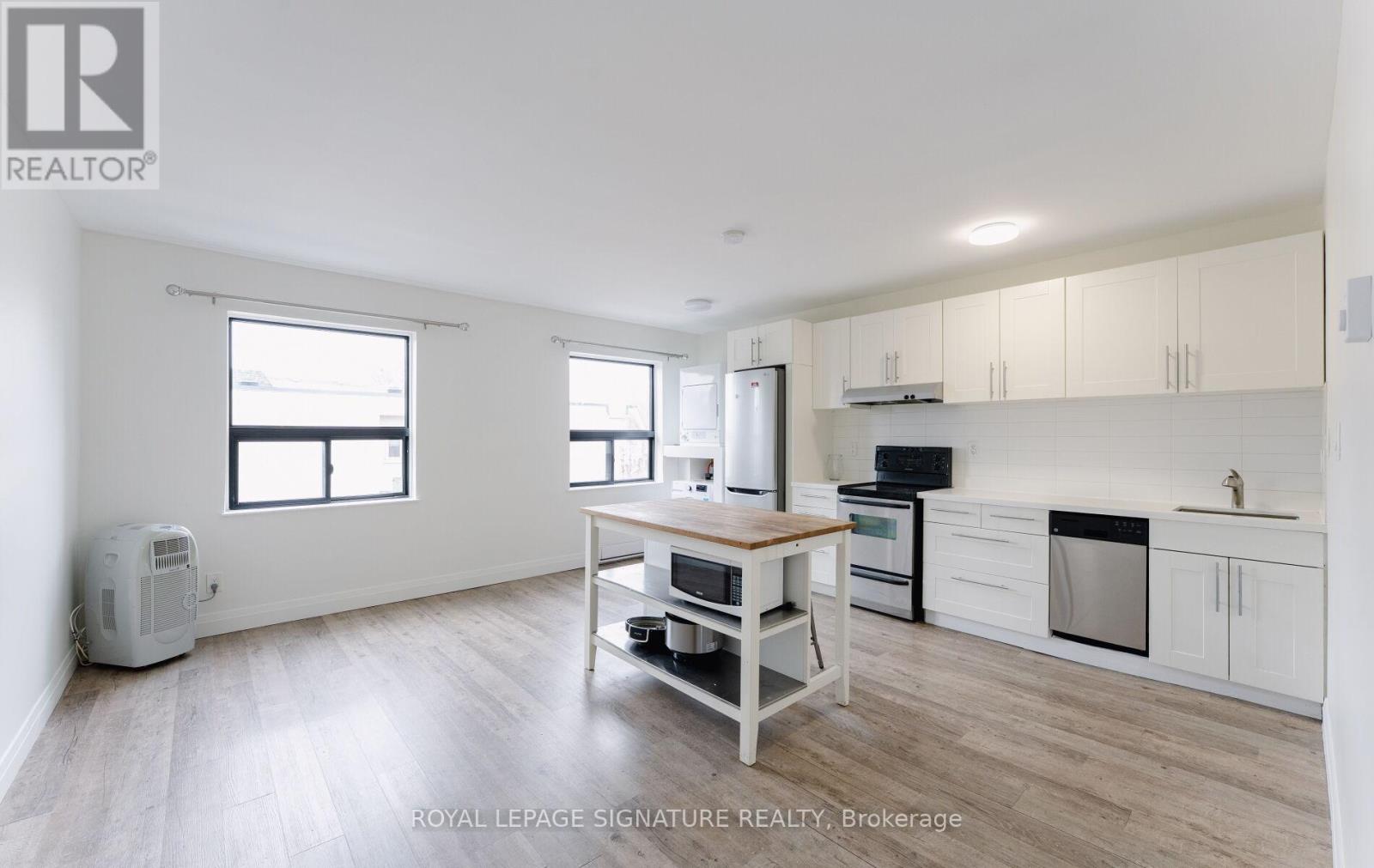 D - 2584 YONGE STREET, Toronto, Ontario