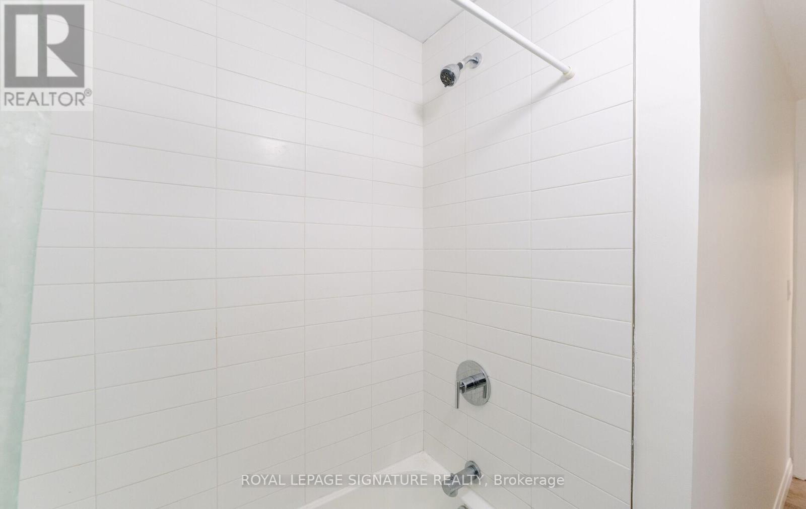 D - 2584 Yonge Street, Toronto, Ontario  M4P 2J3 - Photo 17 - C12563384