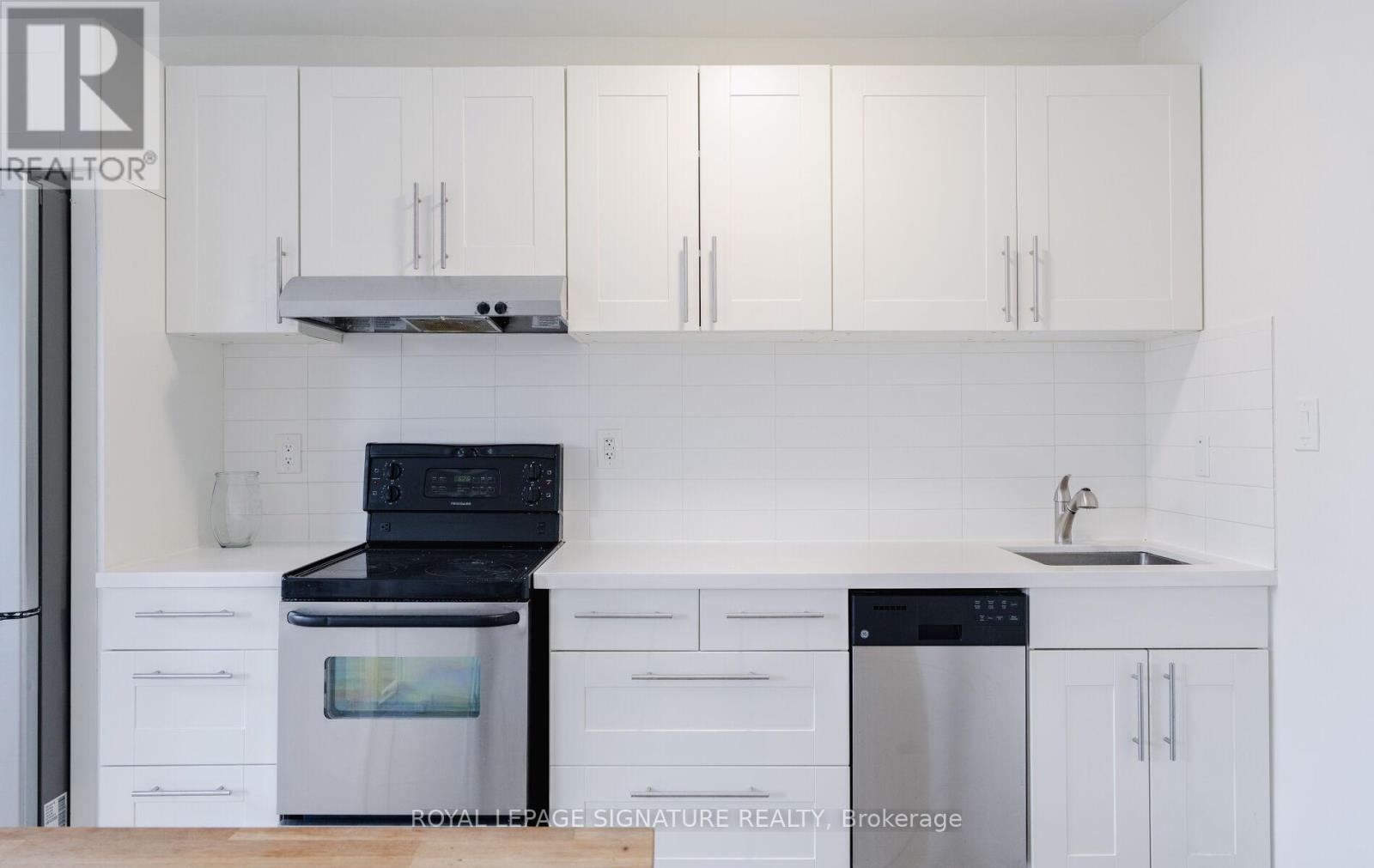 D - 2584 Yonge Street, Toronto, Ontario  M4P 2J3 - Photo 8 - C12563384