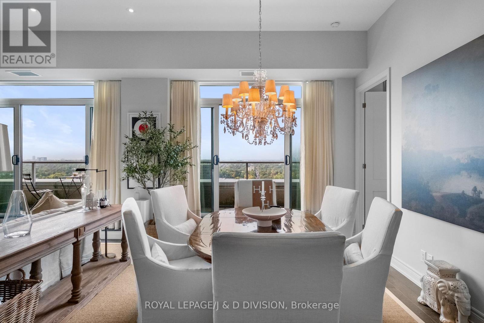 1908 - 111 St Clair Avenue W, Toronto, Ontario  M4V 1N5 - Photo 10 - C12563408