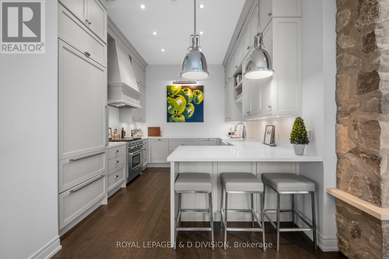 1908 - 111 St Clair Avenue W, Toronto, Ontario  M4V 1N5 - Photo 15 - C12563408