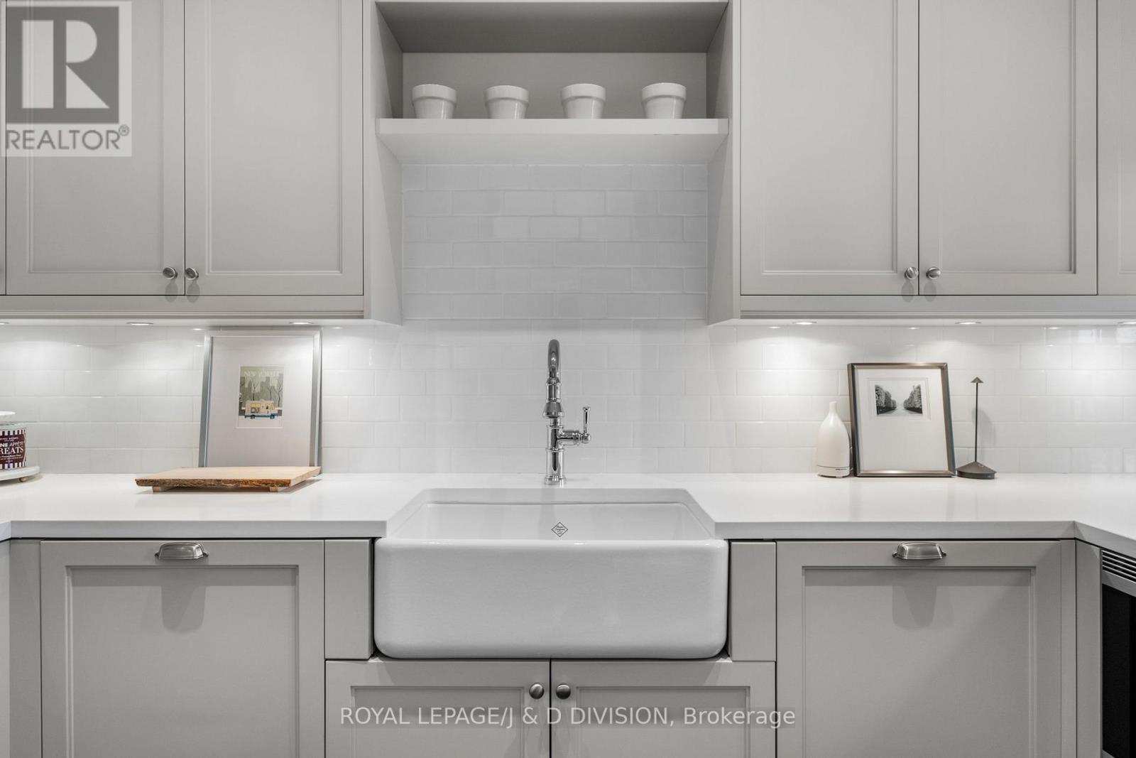 1908 - 111 St Clair Avenue W, Toronto, Ontario  M4V 1N5 - Photo 19 - C12563408