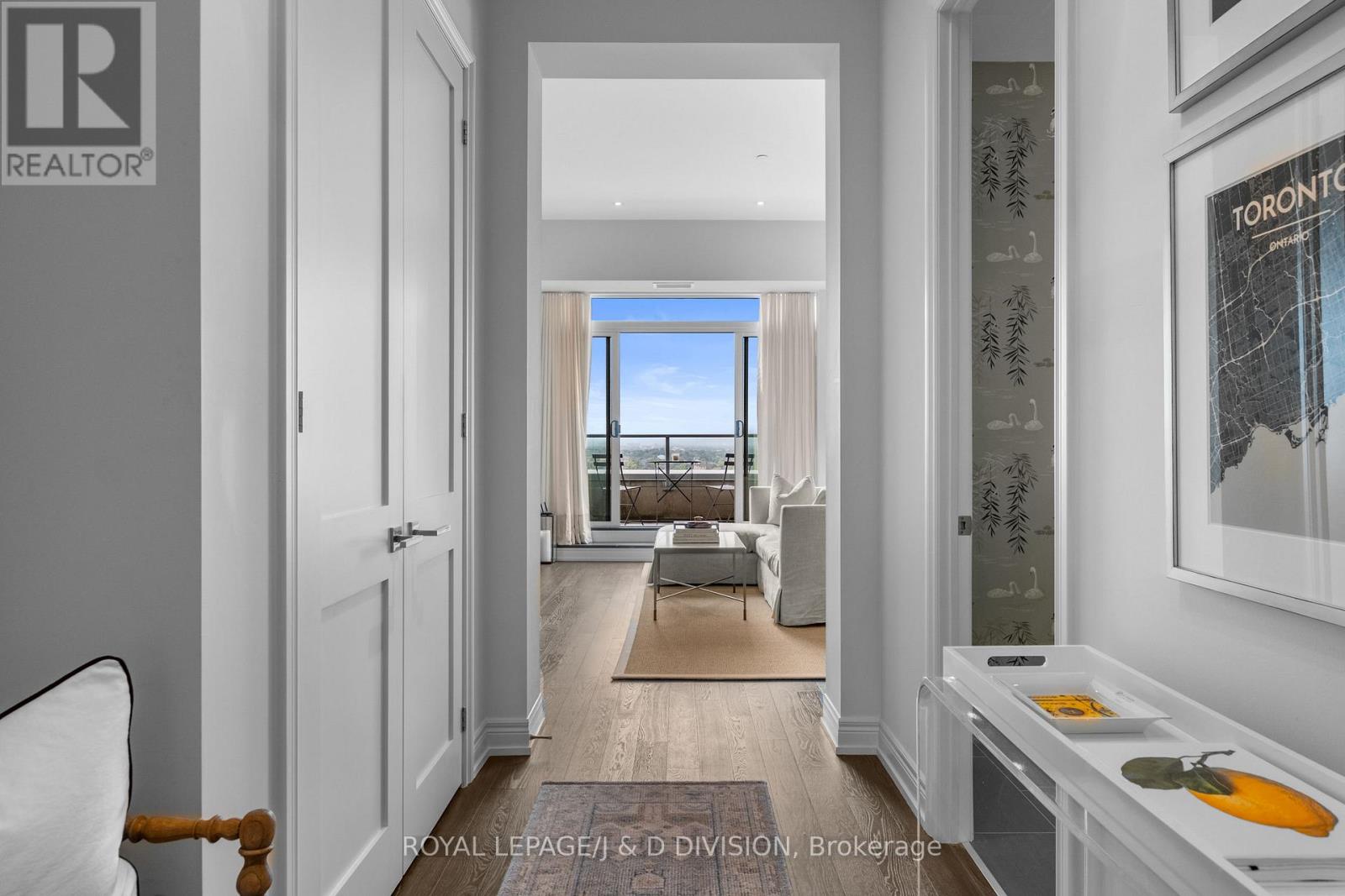 1908 - 111 St Clair Avenue W, Toronto, Ontario  M4V 1N5 - Photo 26 - C12563408