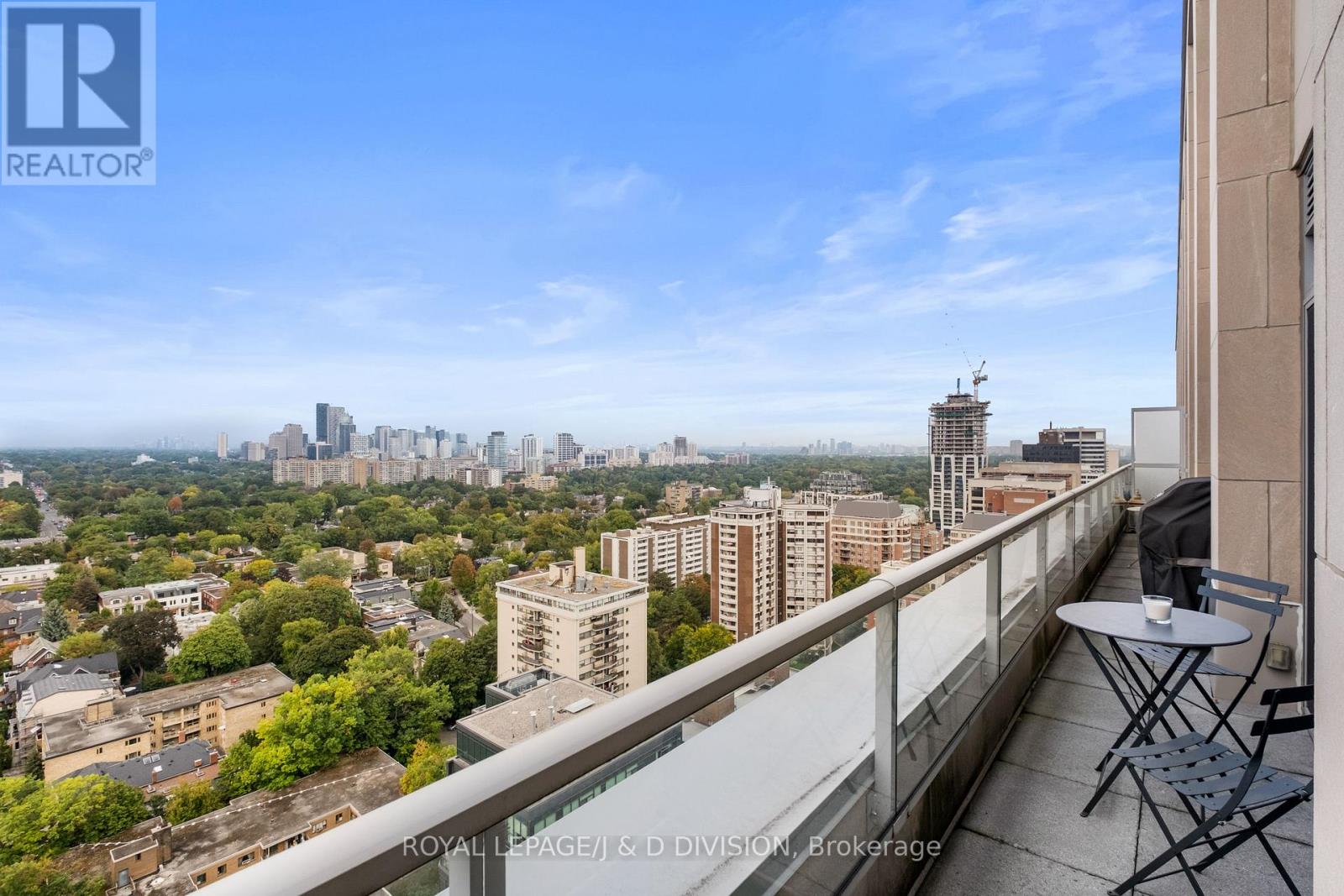 1908 - 111 St Clair Avenue W, Toronto, Ontario  M4V 1N5 - Photo 4 - C12563408