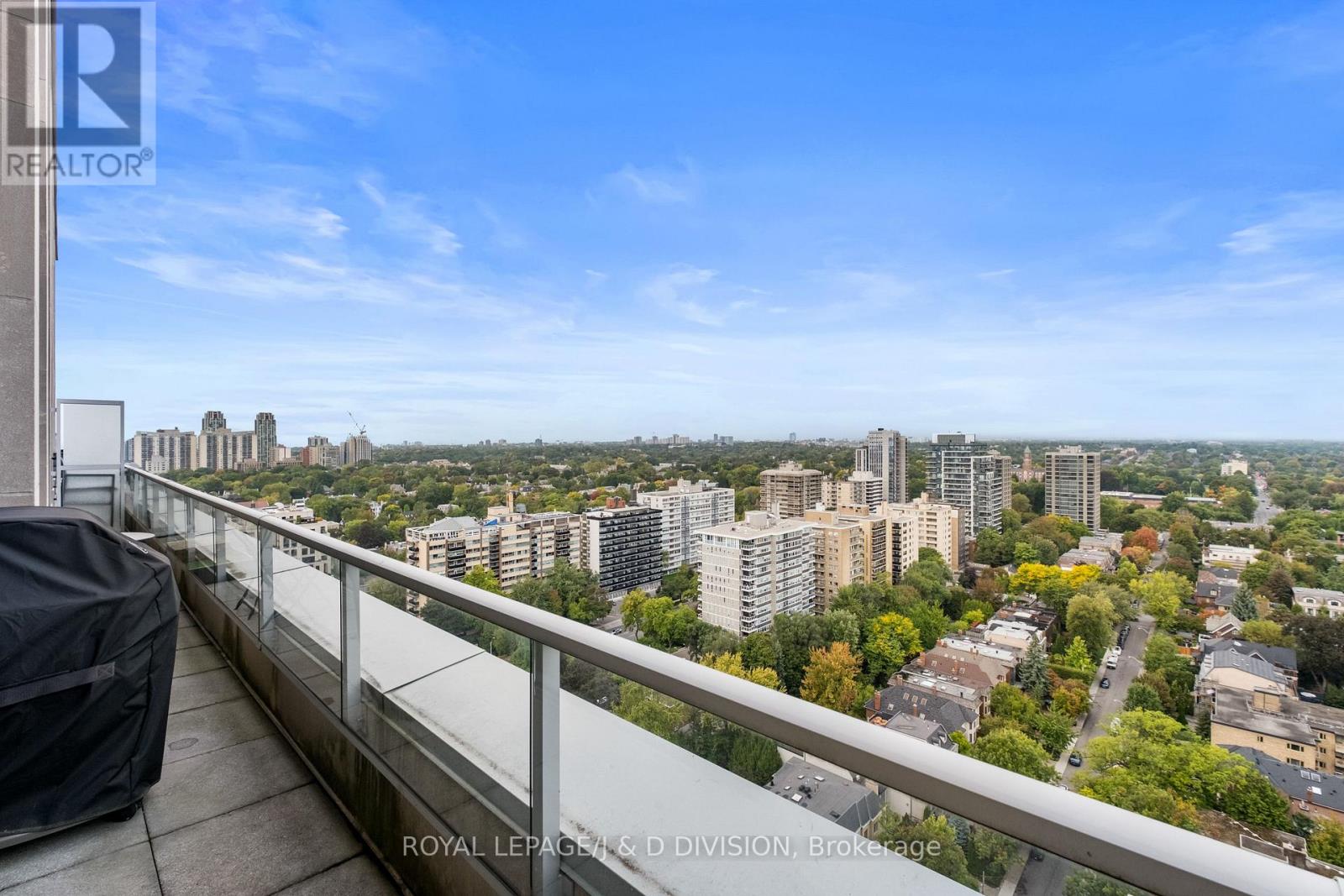 1908 - 111 St Clair Avenue W, Toronto, Ontario  M4V 1N5 - Photo 6 - C12563408