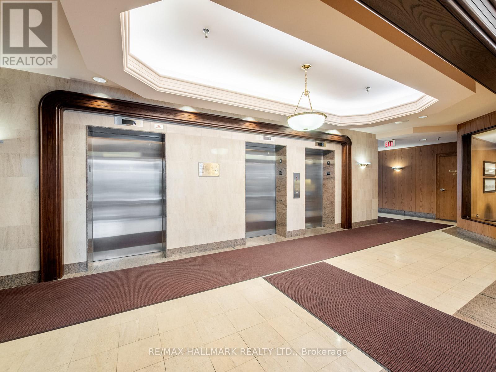 809 - 942 Yonge Street, Toronto, Ontario  M4W 3S8 - Photo 4 - C12563418