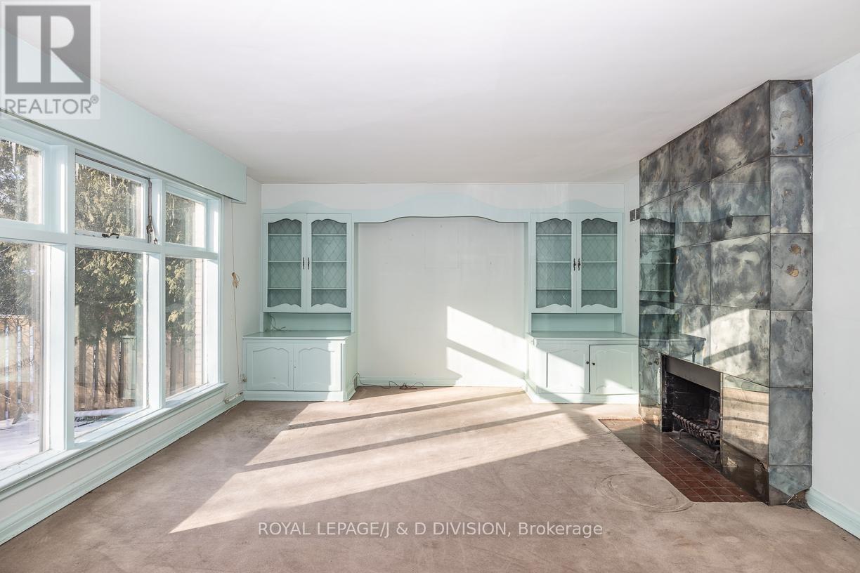 10 Campbell Crescent, Toronto, Ontario  M2P 1P2 - Photo 12 - C12563514