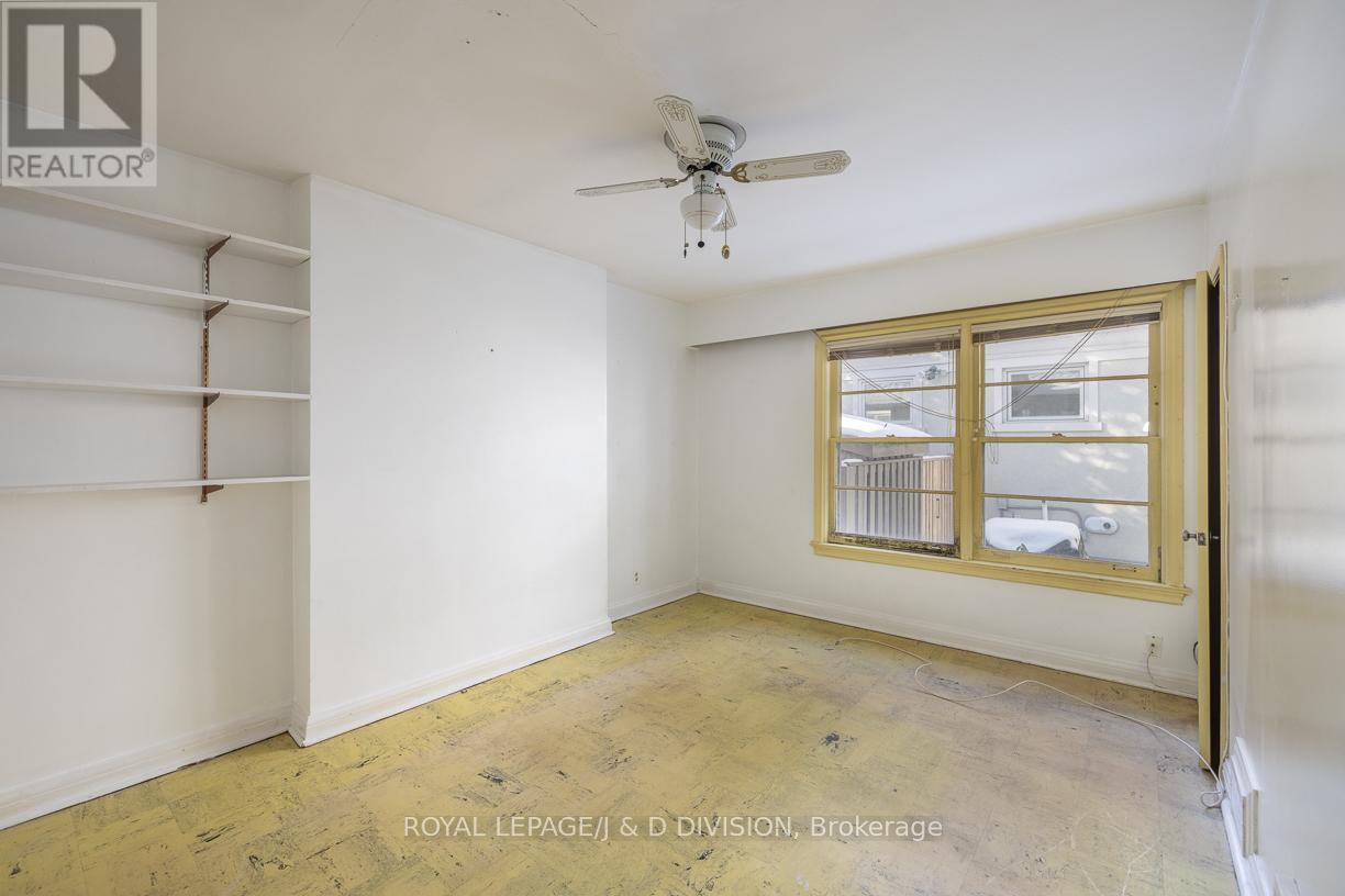 10 Campbell Crescent, Toronto, Ontario  M2P 1P2 - Photo 31 - C12563514