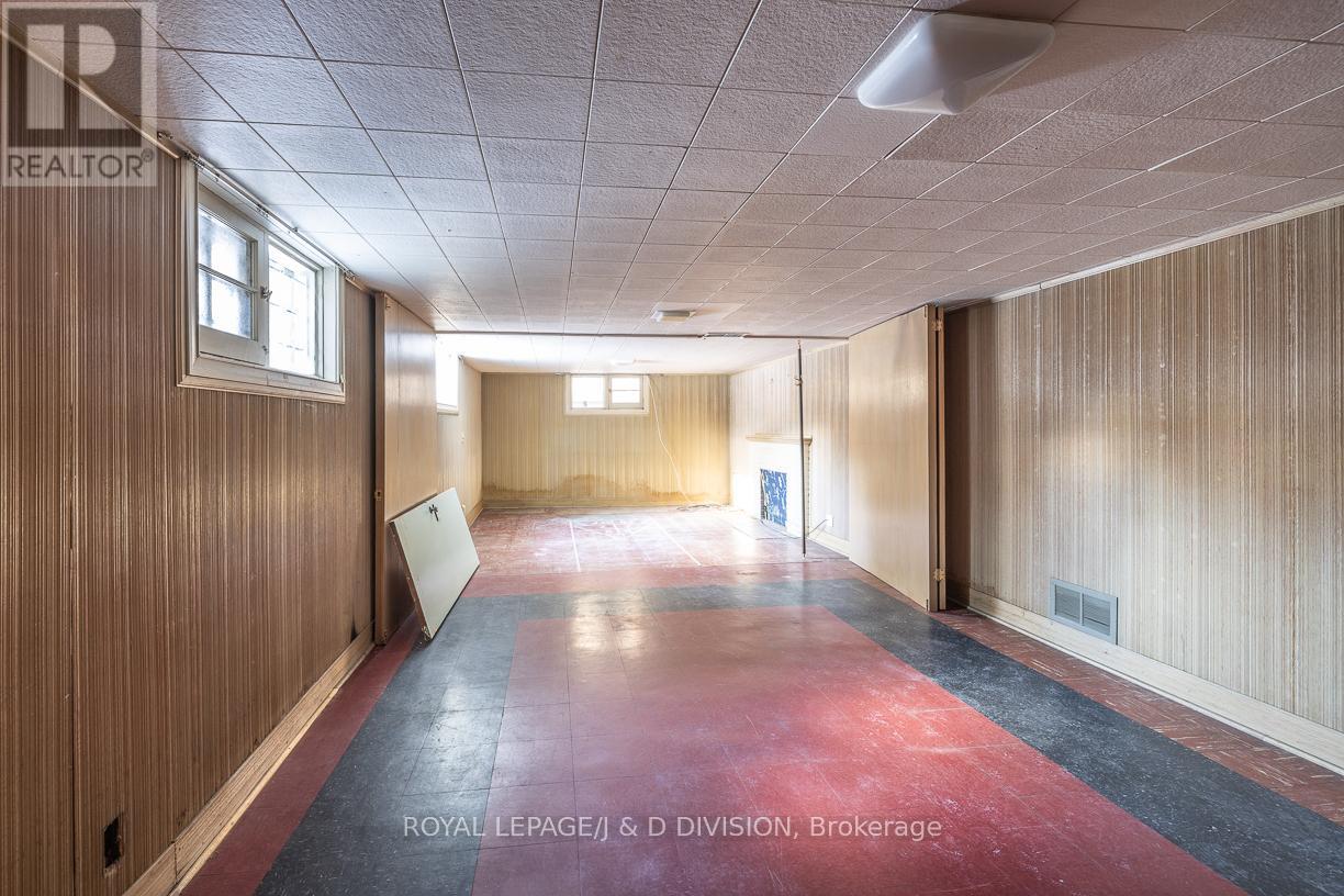 10 Campbell Crescent, Toronto, Ontario  M2P 1P2 - Photo 34 - C12563514