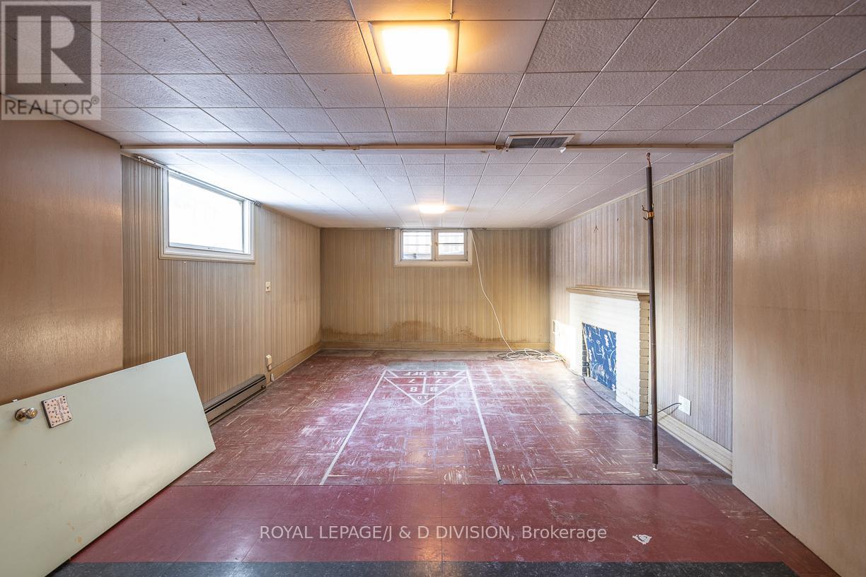 10 Campbell Crescent, Toronto, Ontario  M2P 1P2 - Photo 35 - C12563514