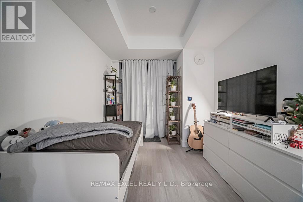 302 - 625 Sheppard Avenue E, Toronto, Ontario  M2K 1B5 - Photo 6 - C12563532