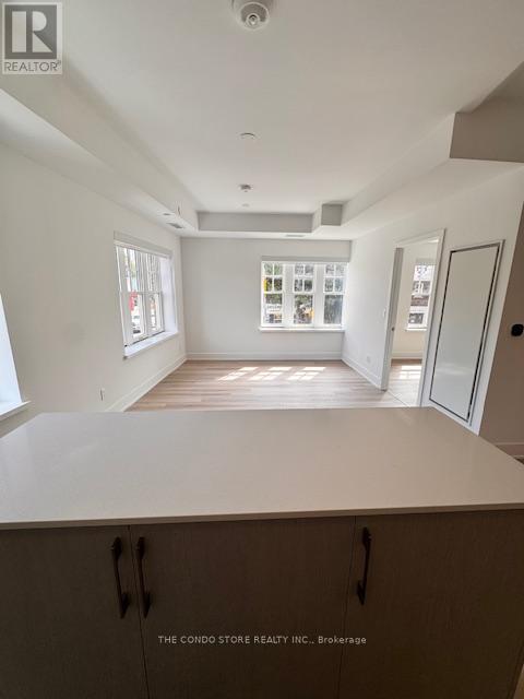 204 - 8 Manor Road W, Toronto, Ontario  M4S 0E6 - Photo 4 - C12563542