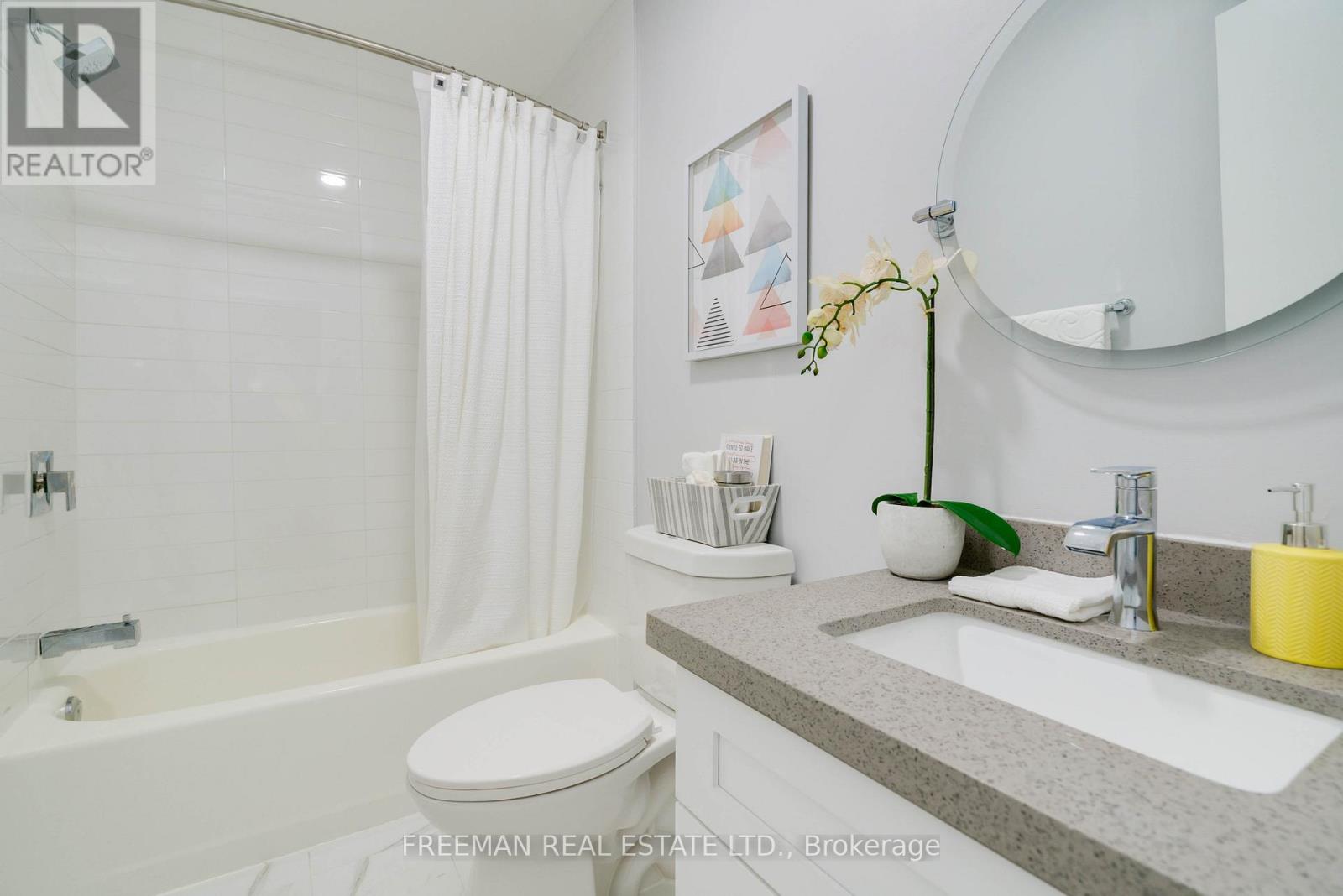 308 - 214 Wellesley Street E, Toronto, Ontario  M4X 1G2 - Photo 8 - C12563576