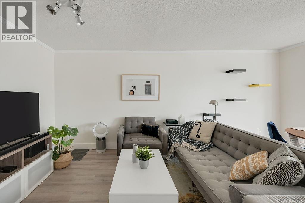 409 1201 Hillside Ave, Victoria, British Columbia  V8T 2B1 - Photo 4 - 1020887