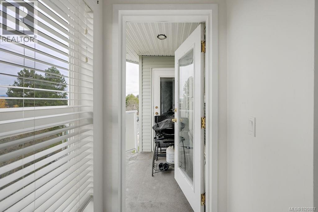 409 1201 Hillside Ave, Victoria, British Columbia  V8T 2B1 - Photo 17 - 1020887