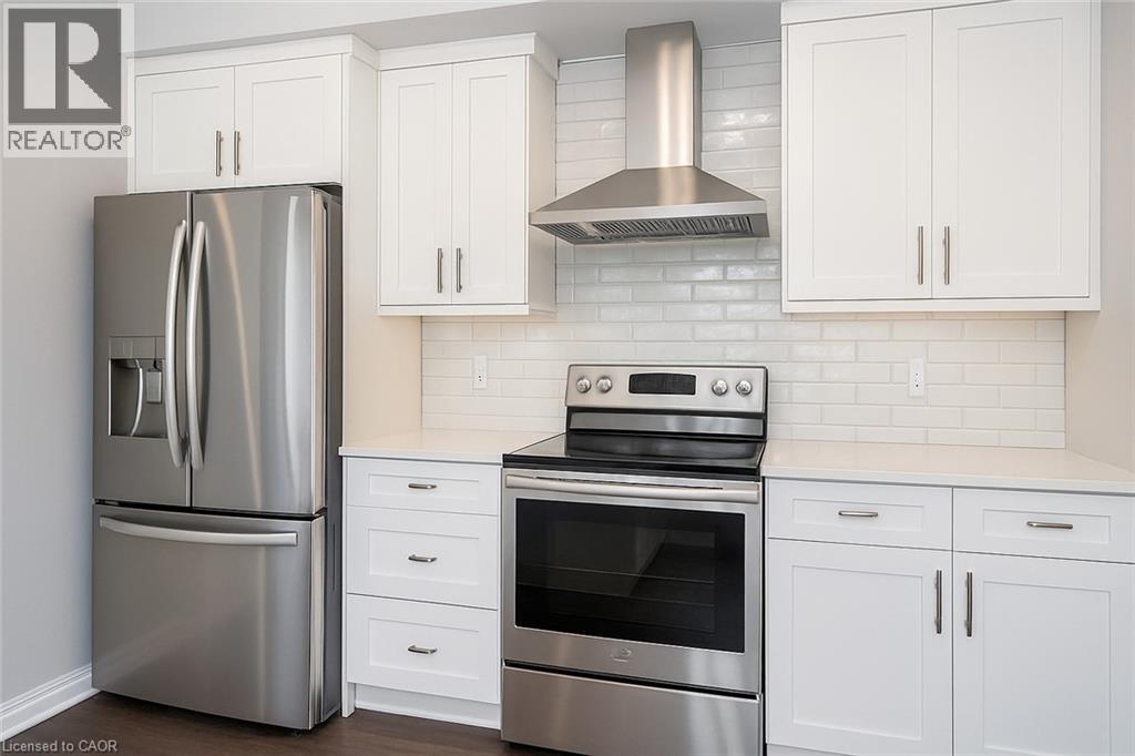 190 Oat Lane, Kitchener, Ontario  N2R 1R7 - Photo 5 - 40789125