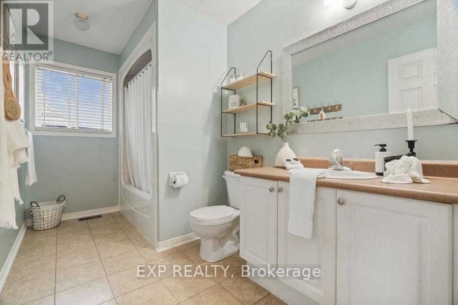 1905 Clearwater Court, Oshawa, Ontario  L1K 2Z6 - Photo 15 - E12563570