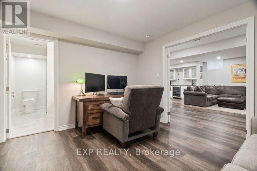 1905 Clearwater Court, Oshawa, Ontario  L1K 2Z6 - Photo 21 - E12563570