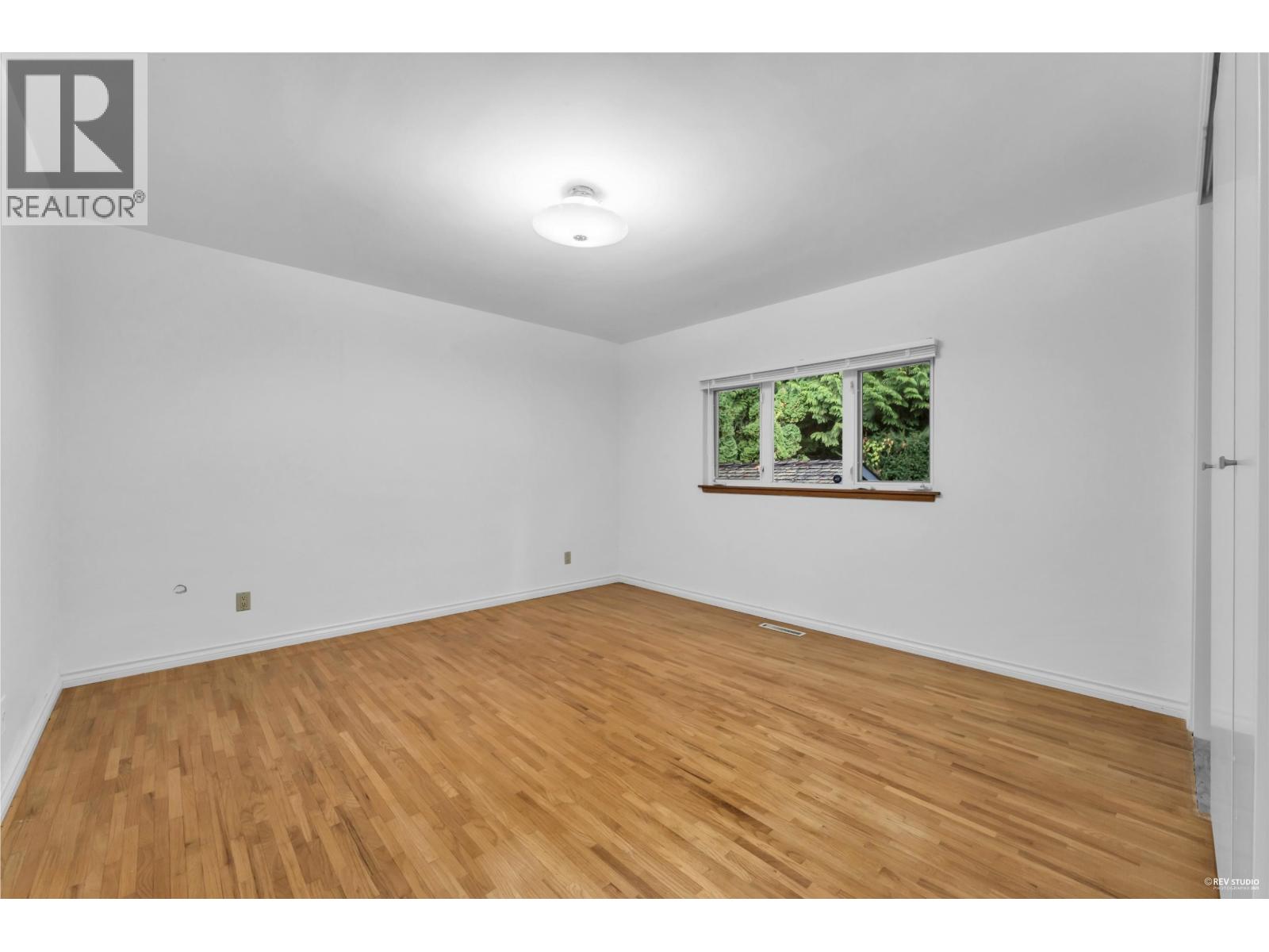 2615 Skilift Place, West Vancouver, British Columbia  V7S 2T6 - Photo 7 - R3067089