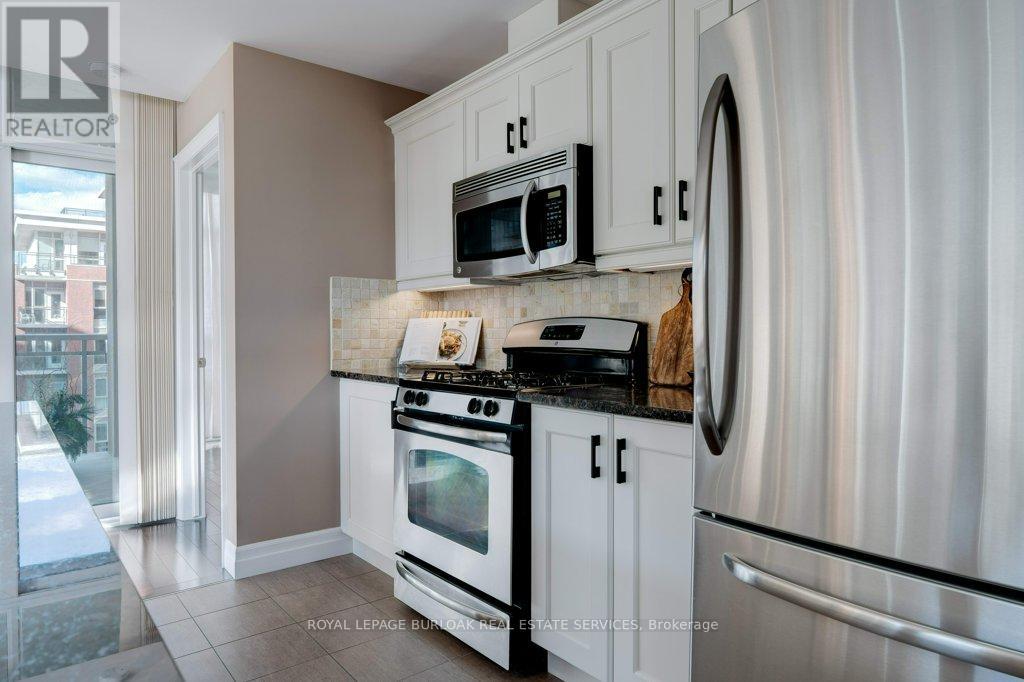 804 - 360 Pearl Street, Burlington, Ontario  L7R 1E1 - Photo 6 - W12562810