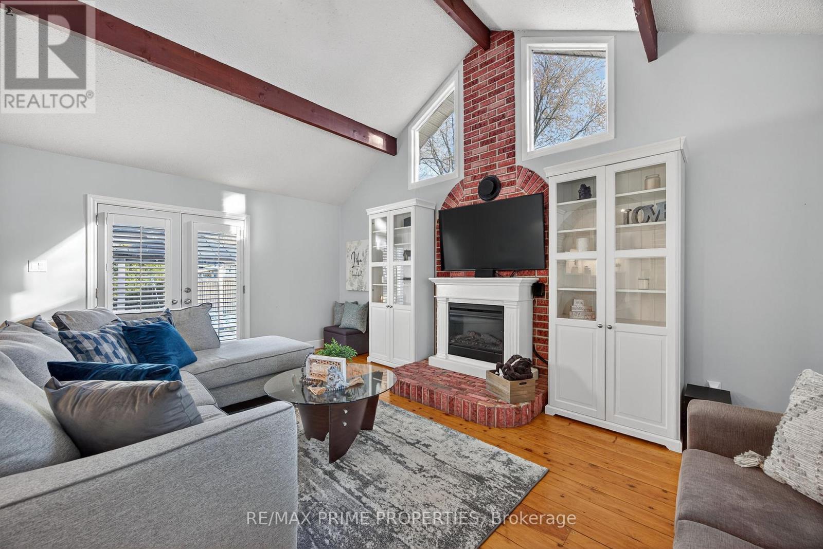 29 Victory Drive, East Gwillimbury (Mt Albert), Ontario  L0G 1M0 - Photo 11 - N12563468