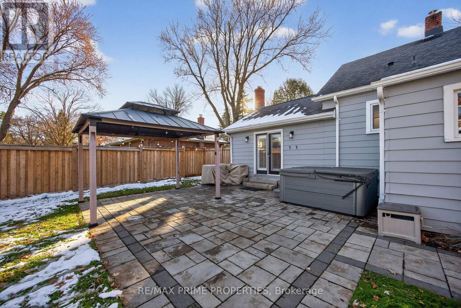 29 Victory Drive, East Gwillimbury (Mt Albert), Ontario  L0G 1M0 - Photo 22 - N12563468