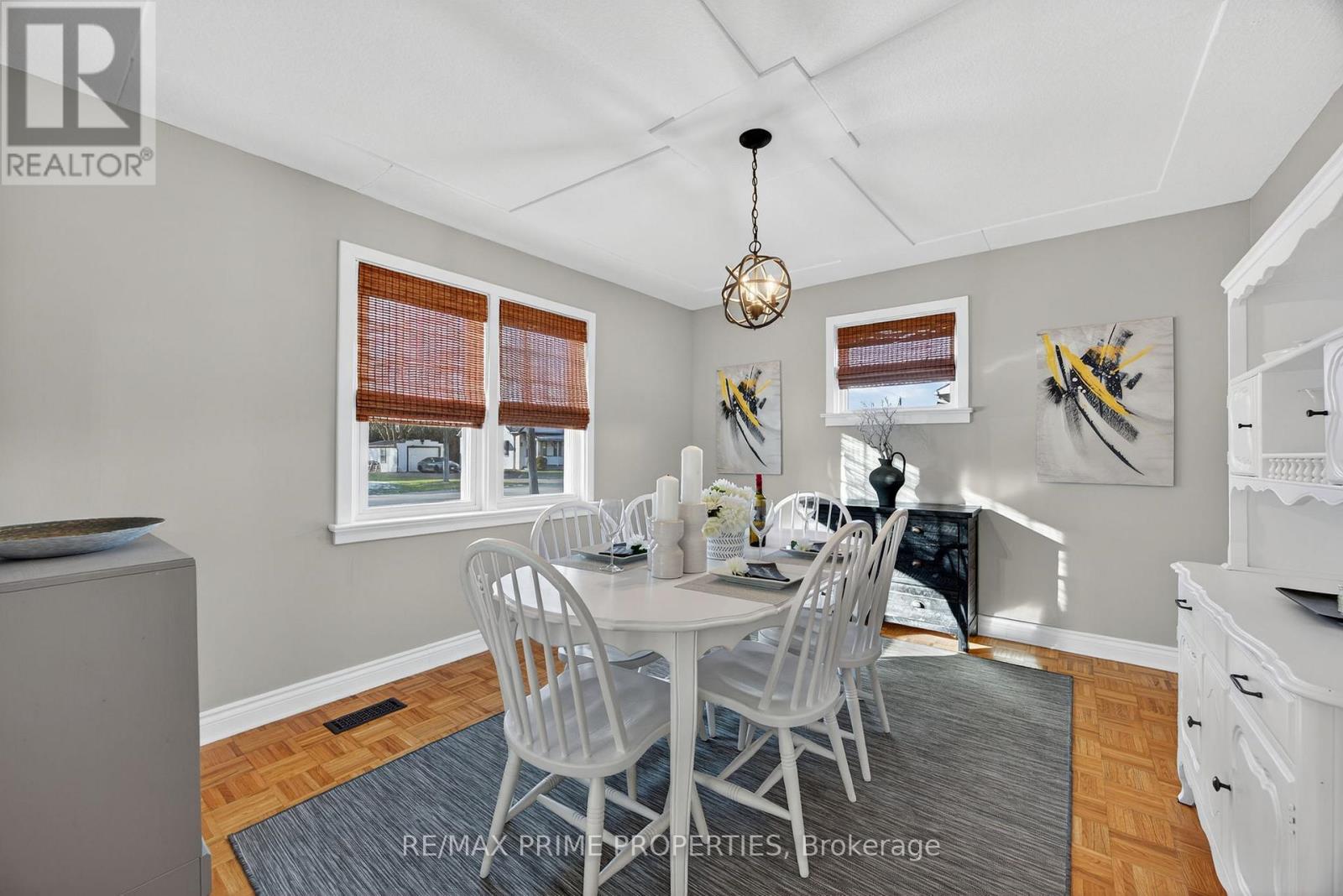 29 Victory Drive, East Gwillimbury (Mt Albert), Ontario  L0G 1M0 - Photo 3 - N12563468