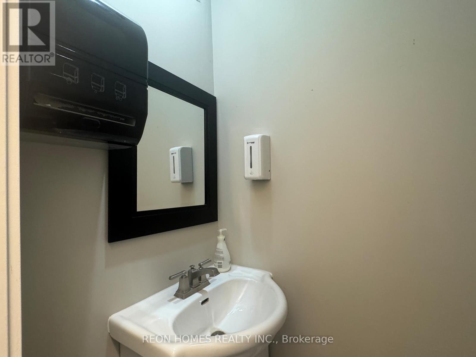 #17 - 25 Karachi Drive, Markham, Ontario  L3S 0B5 - Photo 12 - N12563482