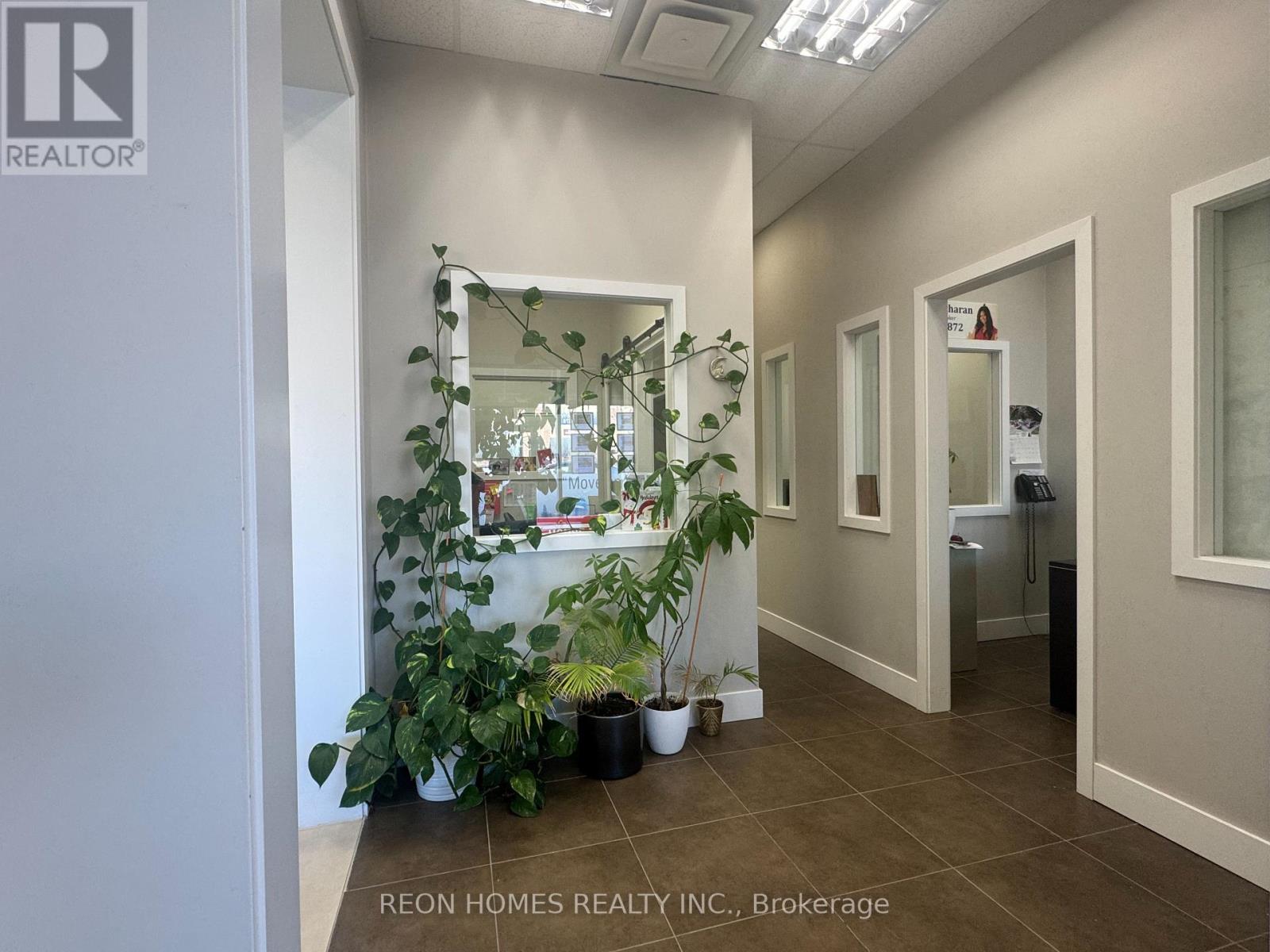 #17 - 25 Karachi Drive, Markham, Ontario  L3S 0B5 - Photo 6 - N12563482