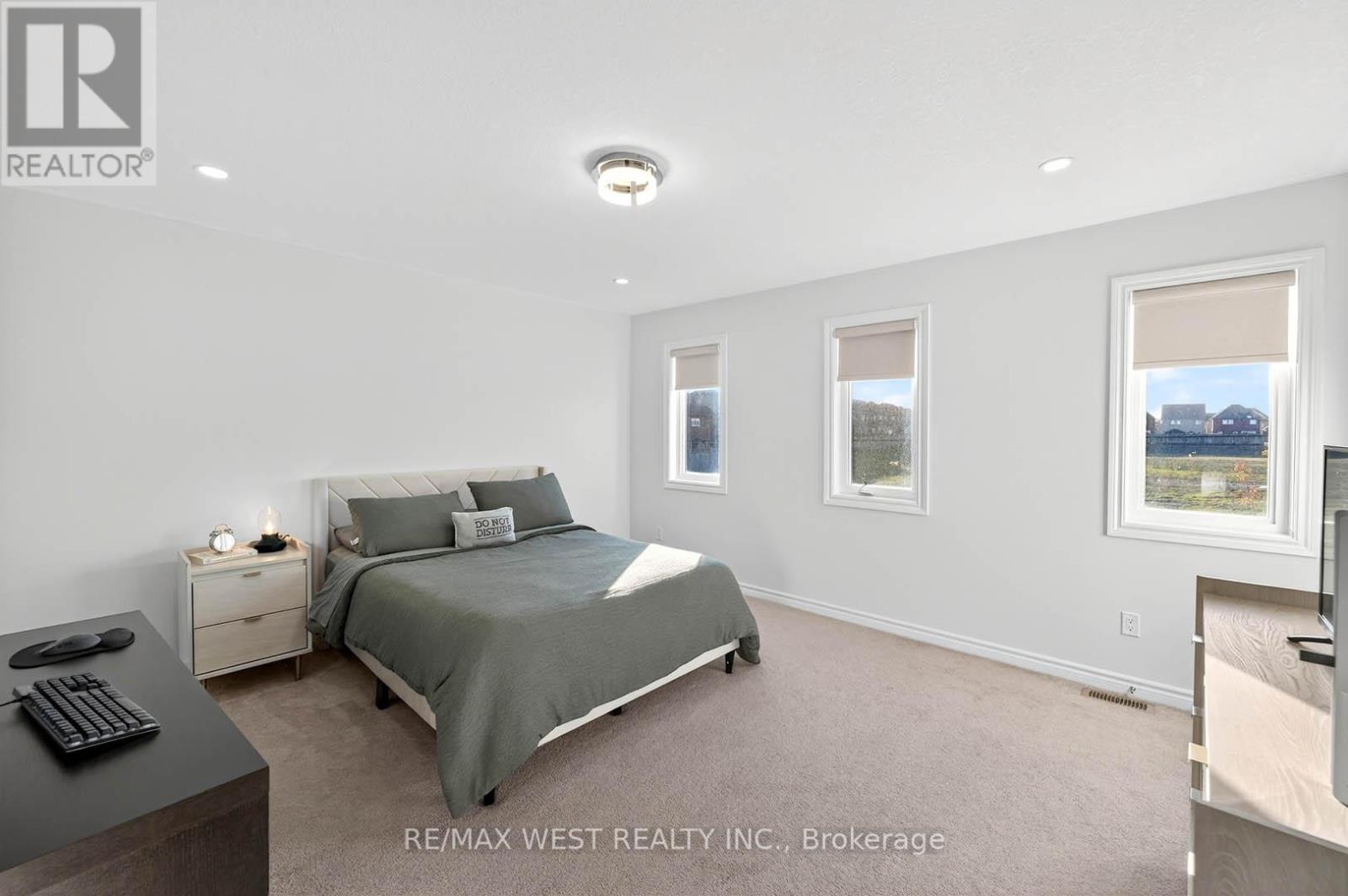 209 King Street South Street S, New Tecumseth, Ontario  L9R 0A7 - Photo 35 - N12563522