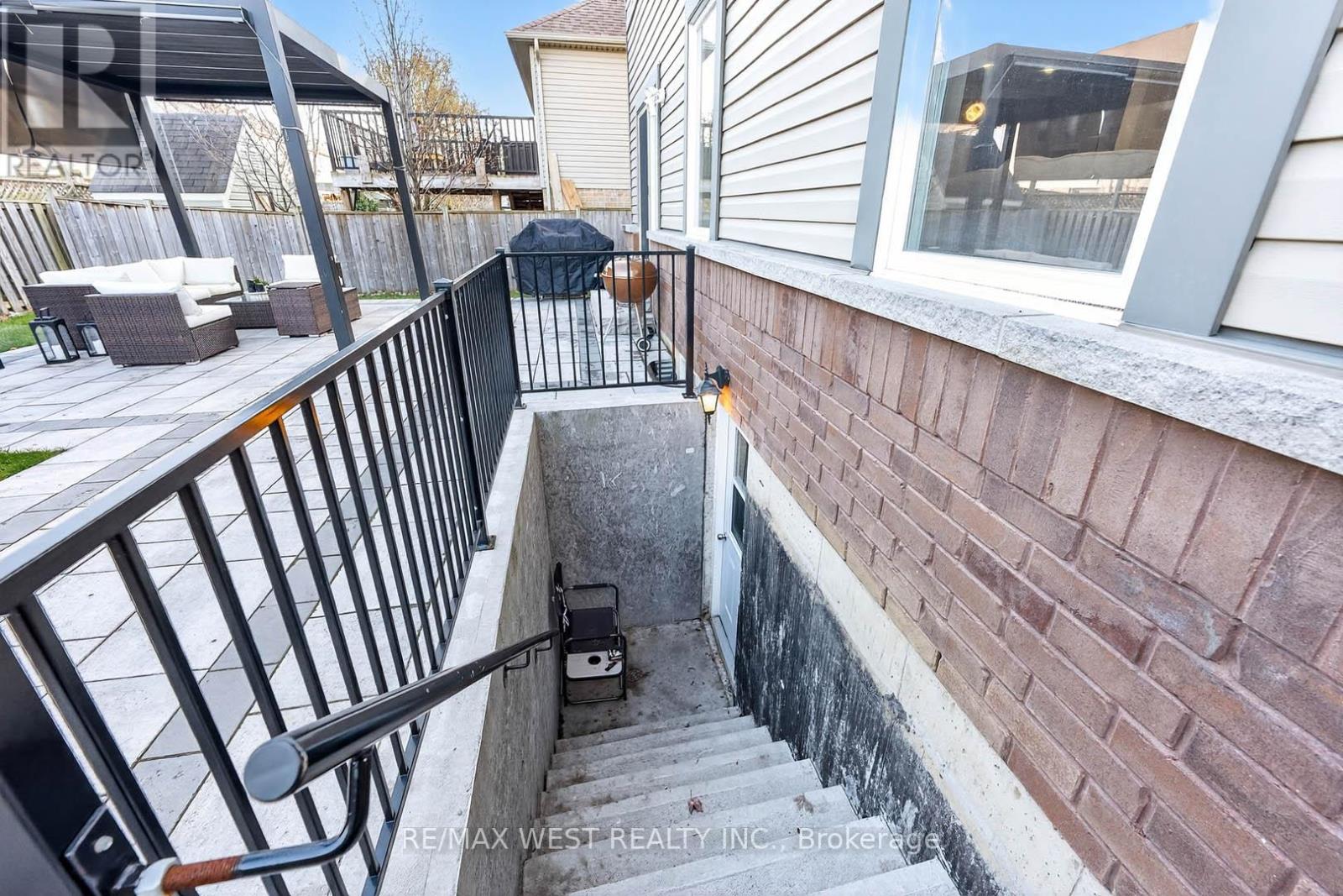 209 King Street South Street S, New Tecumseth, Ontario  L9R 0A7 - Photo 39 - N12563522