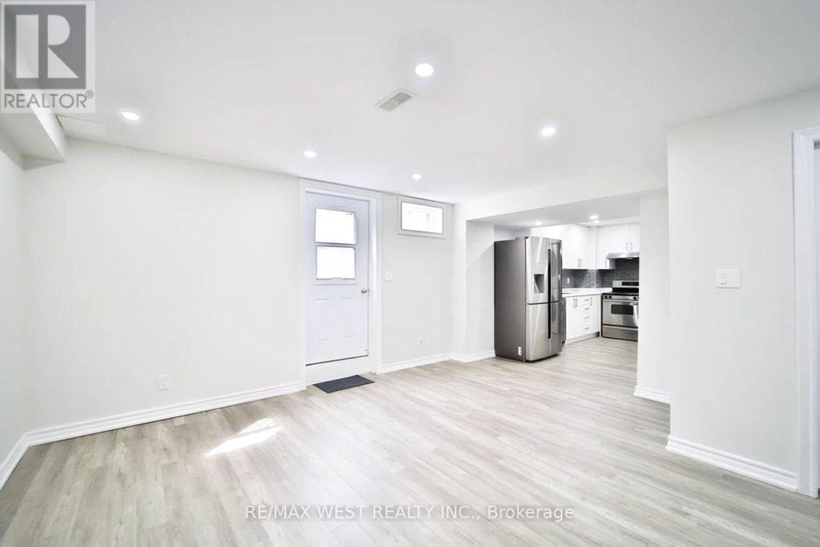 209 King Street South Street S, New Tecumseth, Ontario  L9R 0A7 - Photo 41 - N12563522