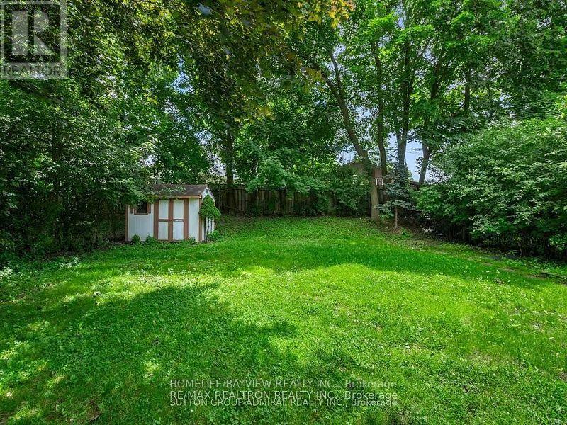 95 Murray Drive, Aurora, Ontario  L4G 2C4 - Photo 12 - N12563568