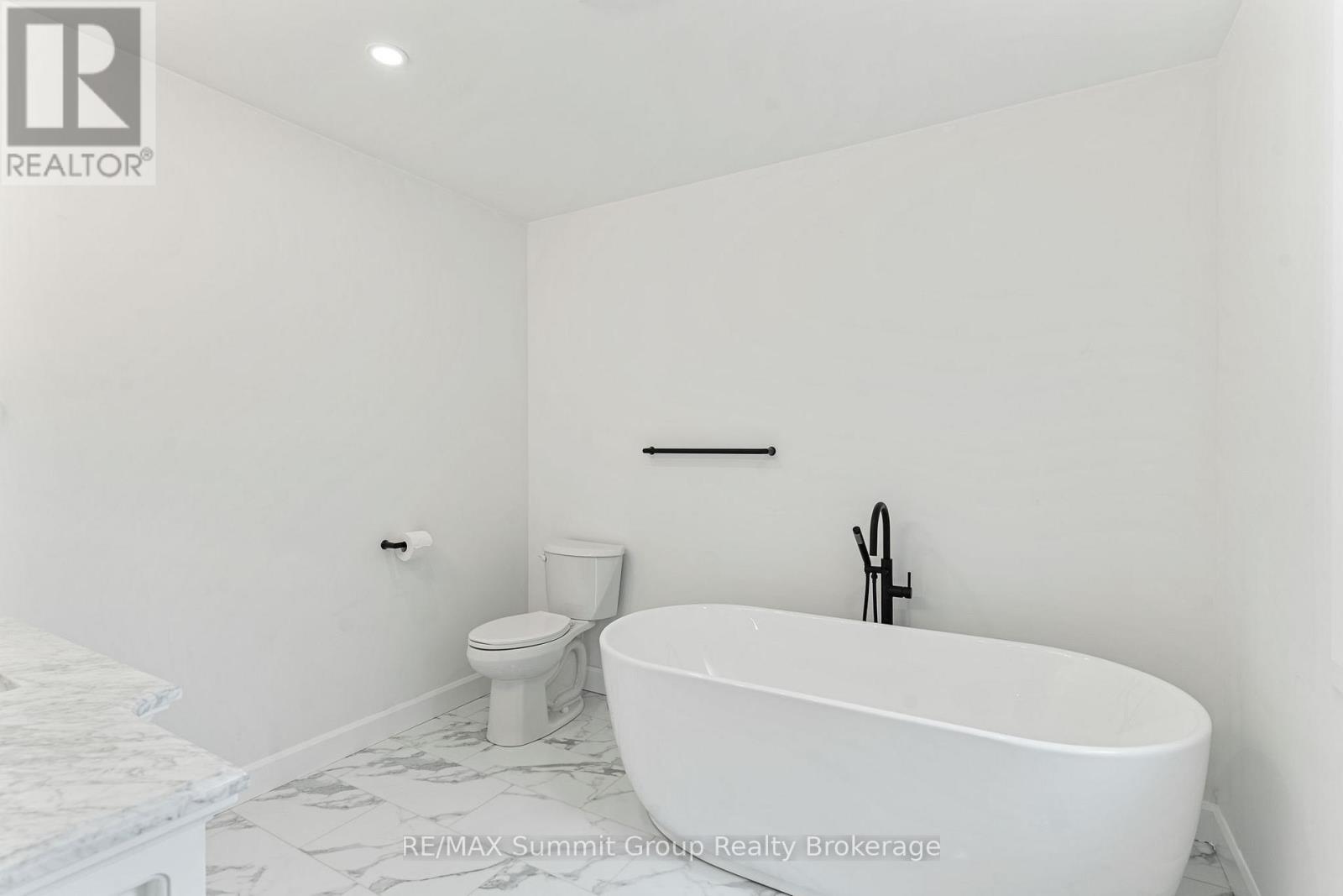 307 1st Avenue S, Arran-Elderslie, Ontario  N0G 1L0 - Photo 16 - X12374740