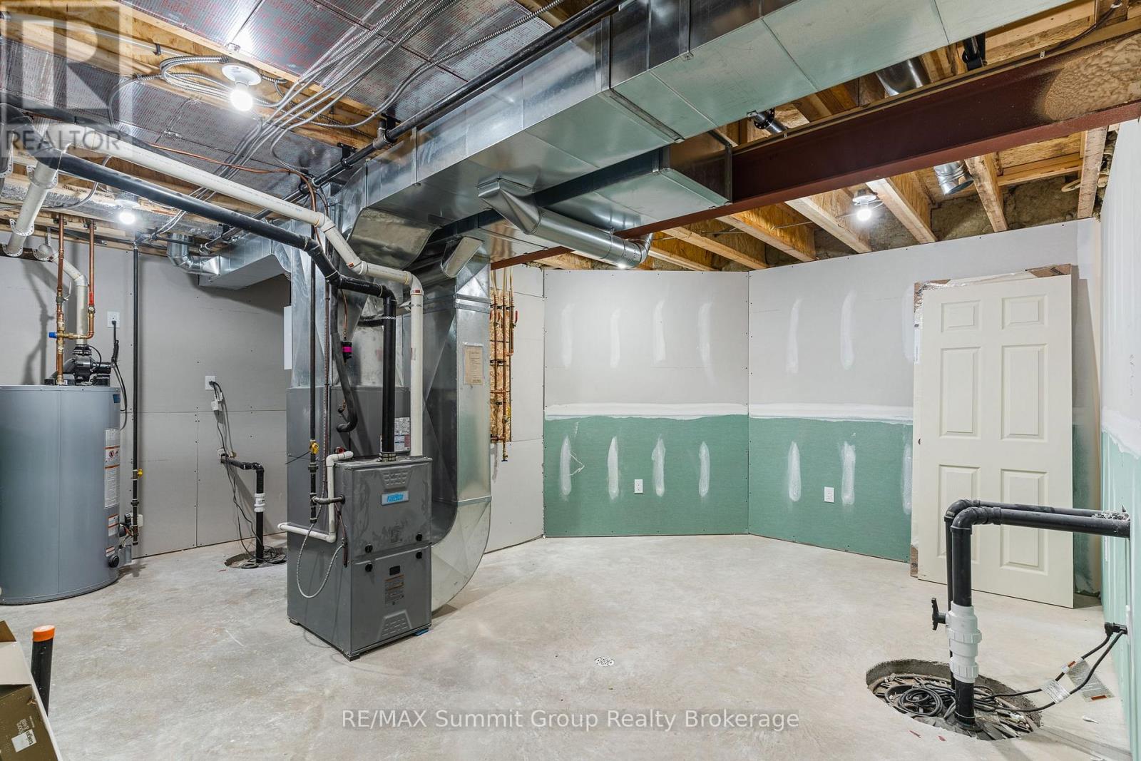 307 1st Avenue S, Arran-Elderslie, Ontario  N0G 1L0 - Photo 29 - X12374740