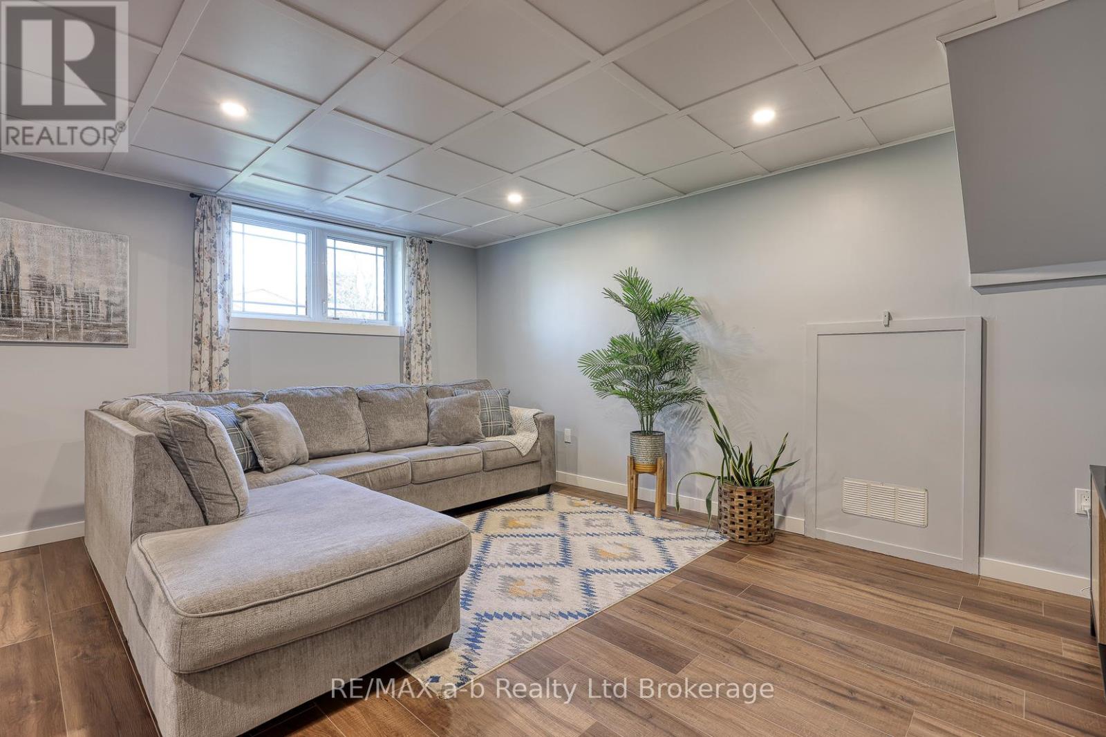 249 Arris Crescent, West Perth, Ontario  N0K 1N0 - Photo 22 - X12563628