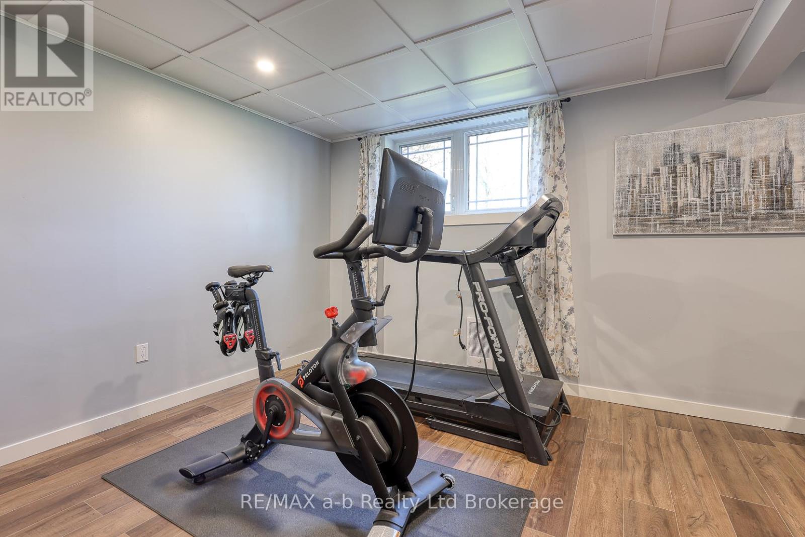 249 Arris Crescent, West Perth, Ontario  N0K 1N0 - Photo 25 - X12563628