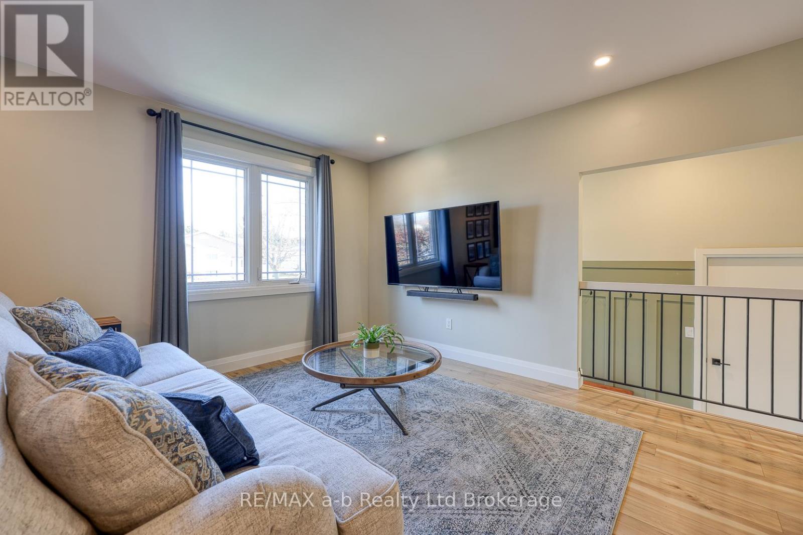 249 Arris Crescent, West Perth, Ontario  N0K 1N0 - Photo 7 - X12563628