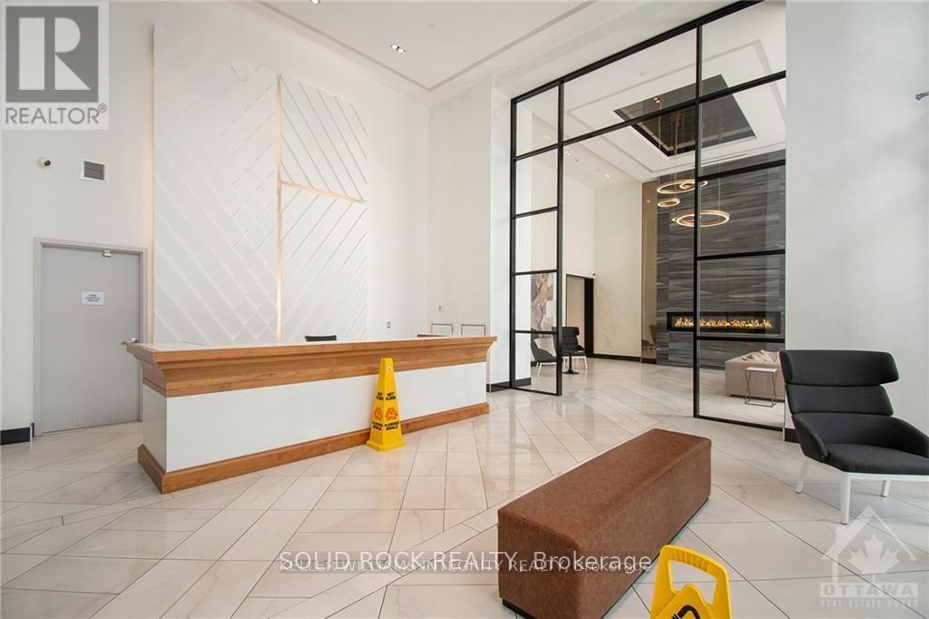 213 - 255 Bay Street, Ottawa, Ontario  K1R 5Z4 - Photo 11 - X12469865