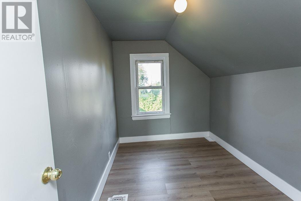 299 Goulais Ave, Sault Ste. Marie, Ontario  P6C 5A2 - Photo 17 - SM252879