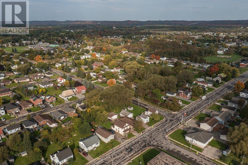 299 Goulais Ave, Sault Ste. Marie, Ontario  P6C 5A2 - Photo 34 - SM252879