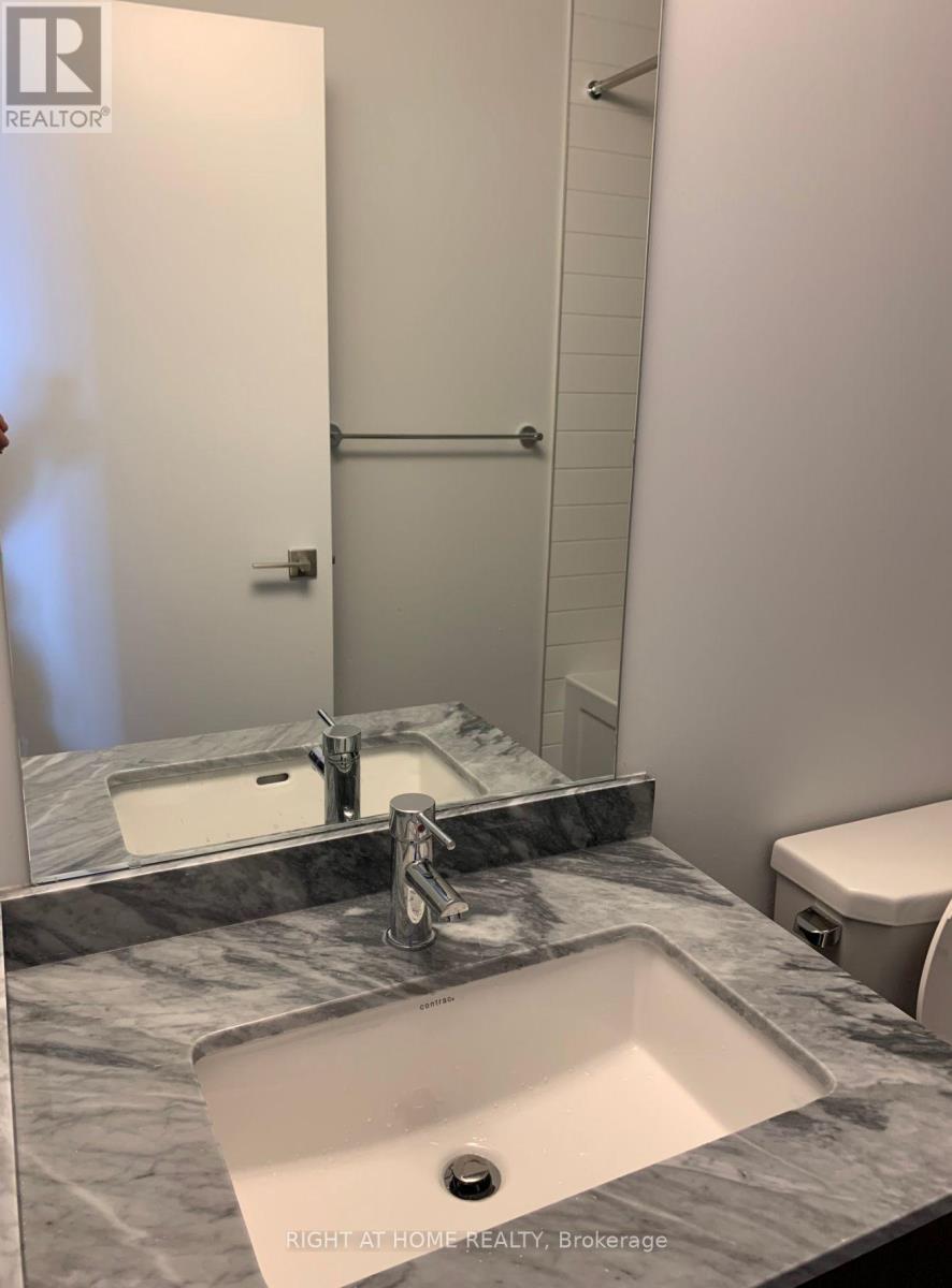 1614 - 4055 Parkside Village Drive, Mississauga, Ontario  L5B 0K8 - Photo 10 - W12563386