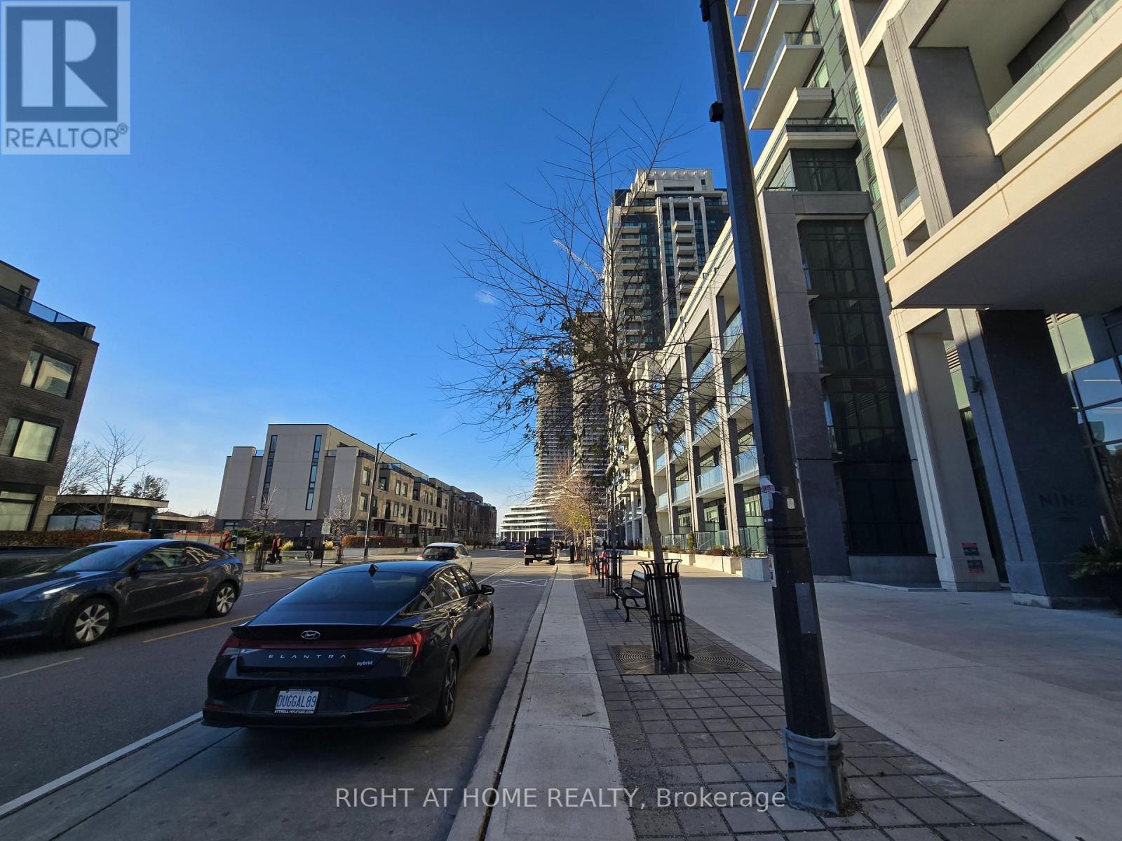 1614 - 4055 Parkside Village Drive, Mississauga, Ontario  L5B 0K8 - Photo 2 - W12563386