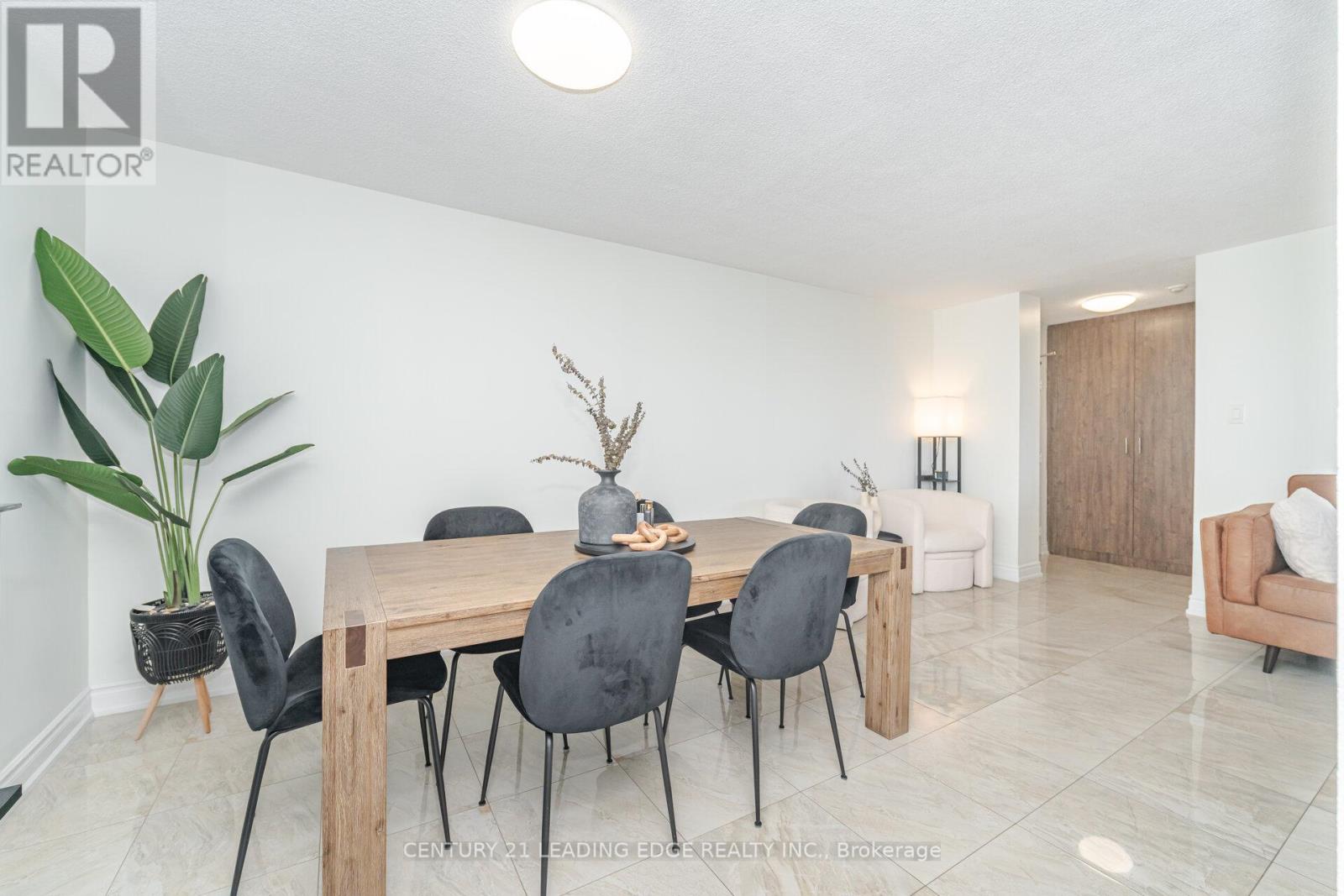 1109 - 18 KNIGHTSBRIDGE ROAD, Brampton, Ontario