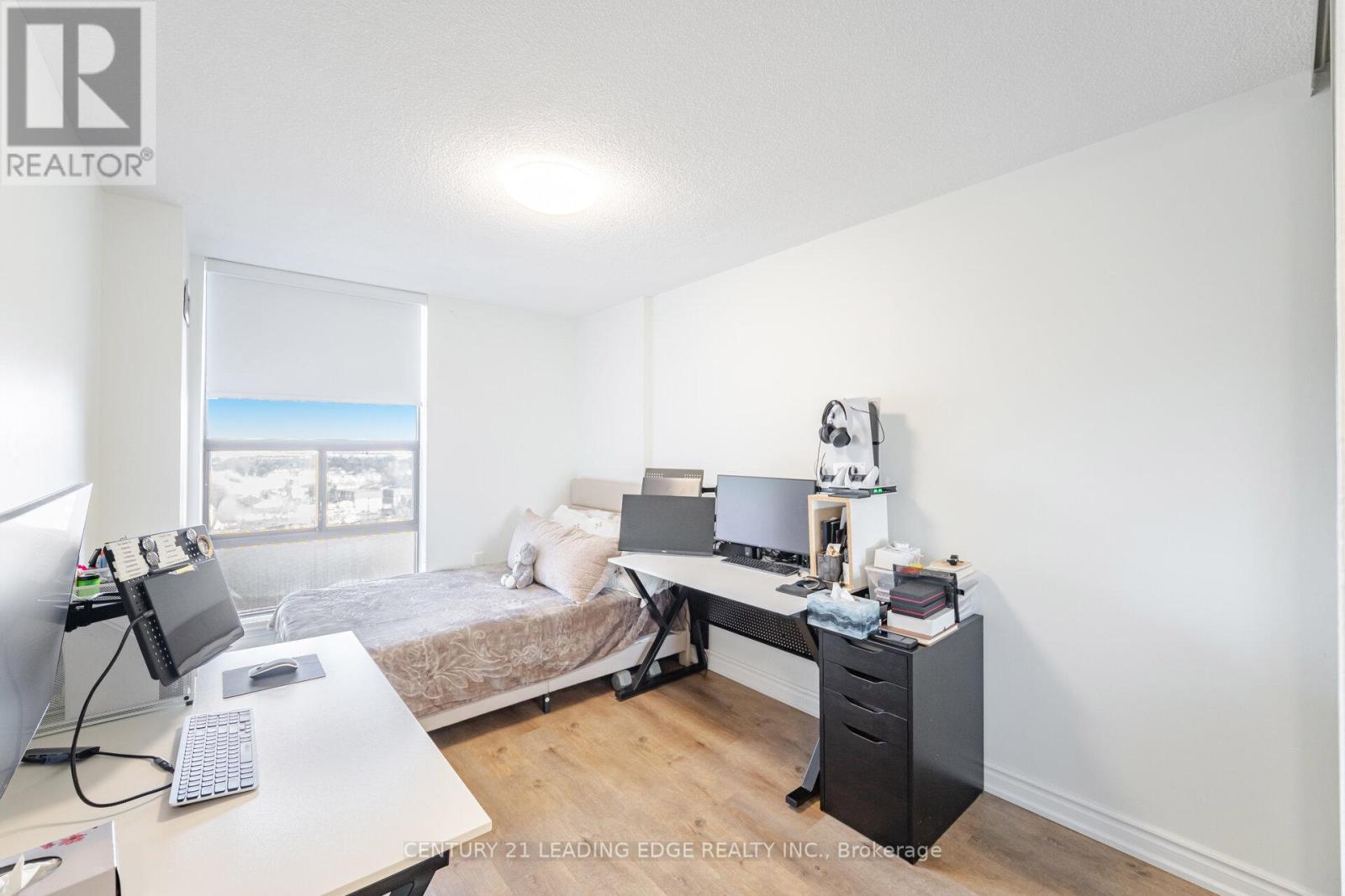 1109 - 18 Knightsbridge Road, Brampton, Ontario  L6T 3X5 - Photo 15 - W12563388