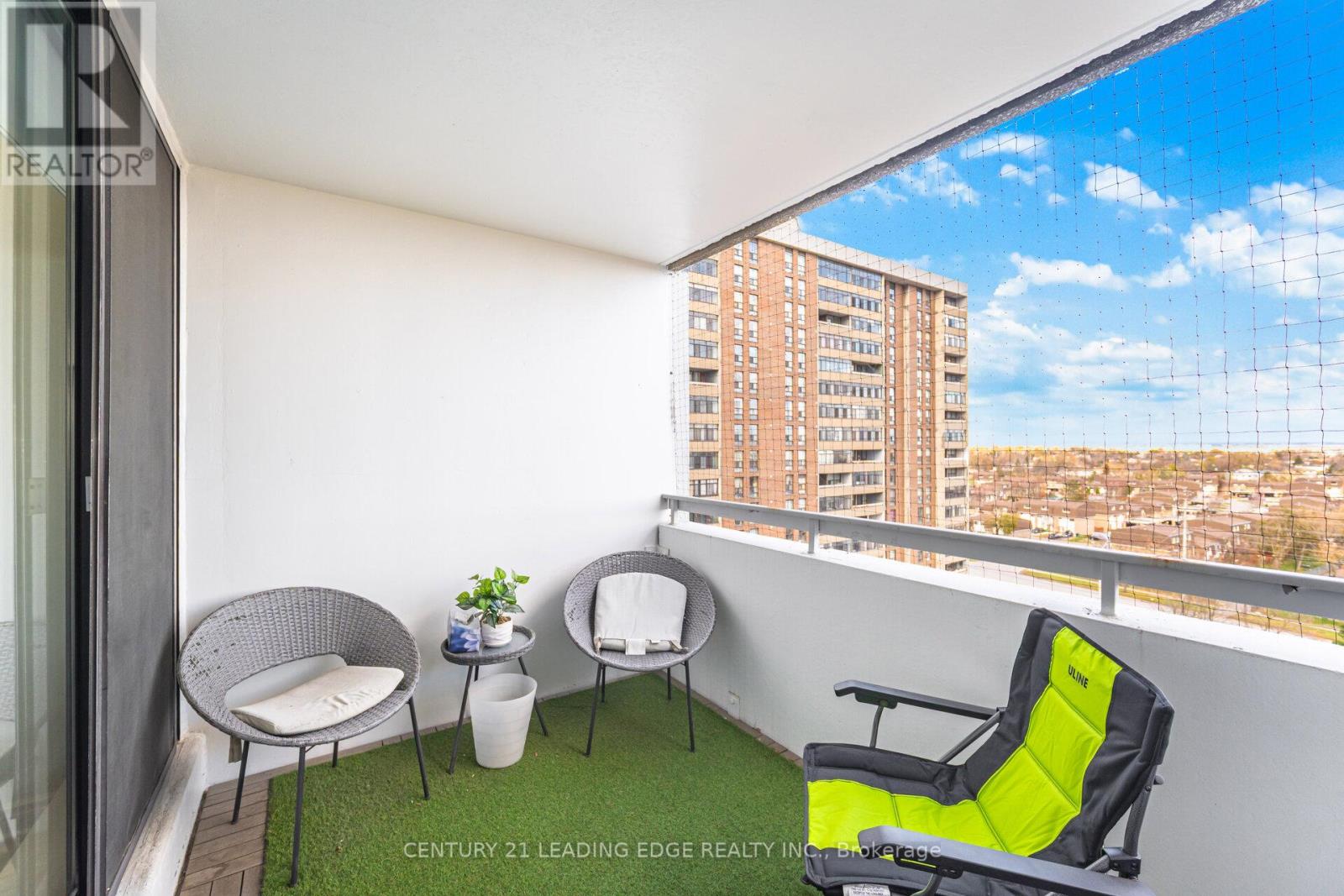 1109 - 18 Knightsbridge Road, Brampton, Ontario  L6T 3X5 - Photo 18 - W12563388