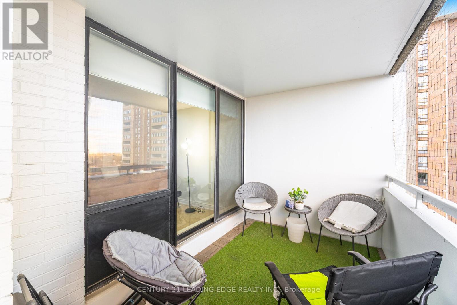 1109 - 18 Knightsbridge Road, Brampton, Ontario  L6T 3X5 - Photo 19 - W12563388